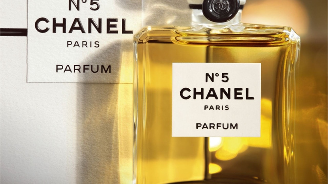 Chanel 經典no5香水系列5種版本香味各不同夏天可用這一款 Chanel 經典no5香水系列5種版本香味各不同夏天可用這一款