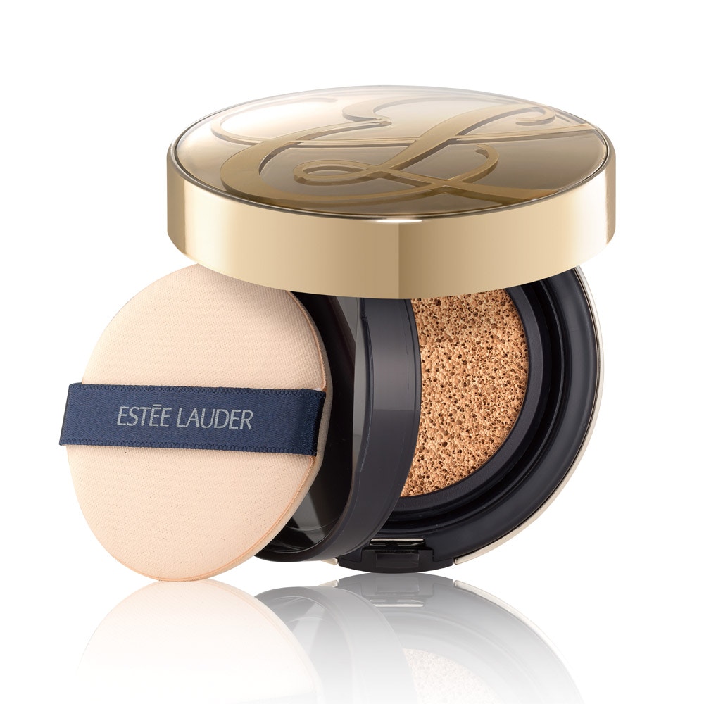 Estee Lauder Double Wear Cushion BB All Day Wear Liquid Compact 1W1 BONE SPF 50 PA+++ （$390；Estee Lauder）