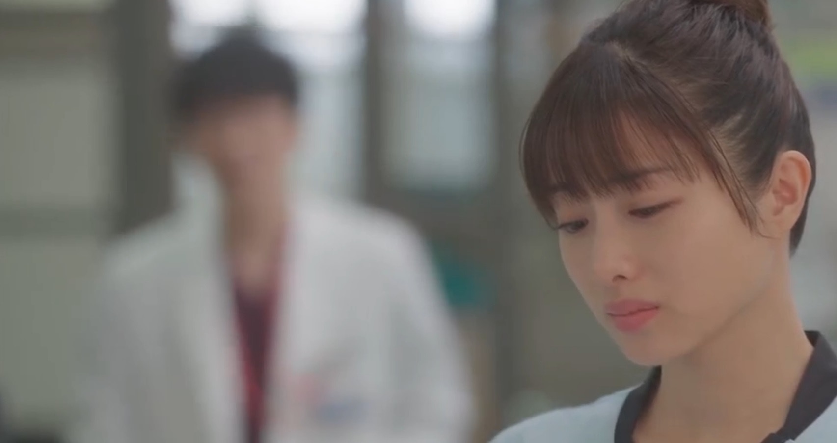 石原里美演藥劑師可憐喊樣網民讚超靚首集欠高潮收視仍有雙位數