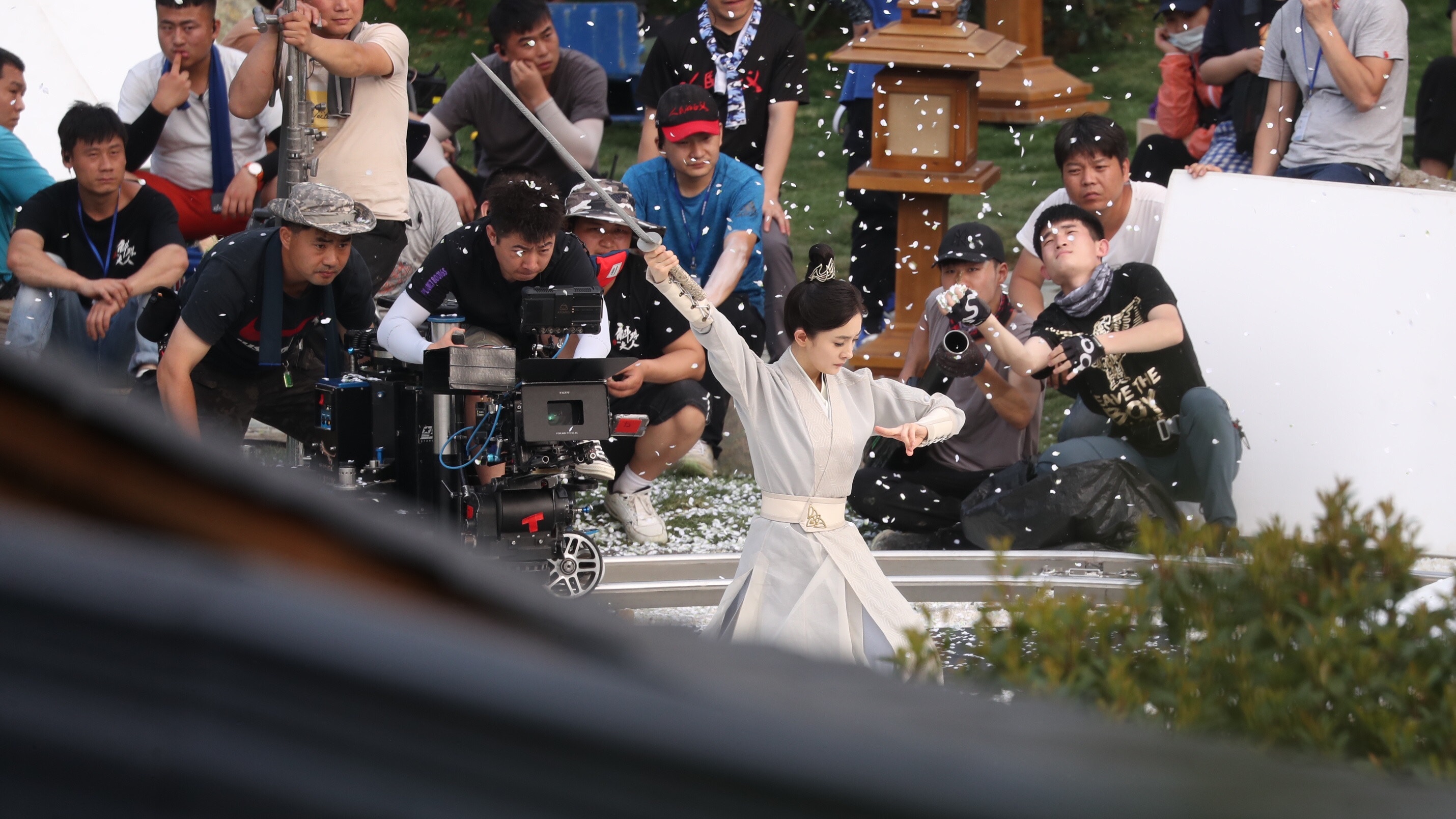 楊冪正在拍《斛珠夫人》。（楊冪不再見微博圖片）