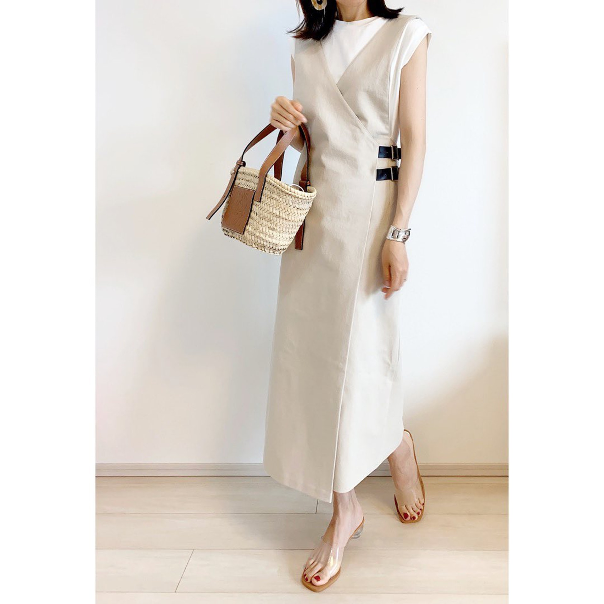 【Zara、Uniqlo、GU穿搭】淺色調穿搭能營造出一份溫暖感。(emi0830emi@Instagram)
