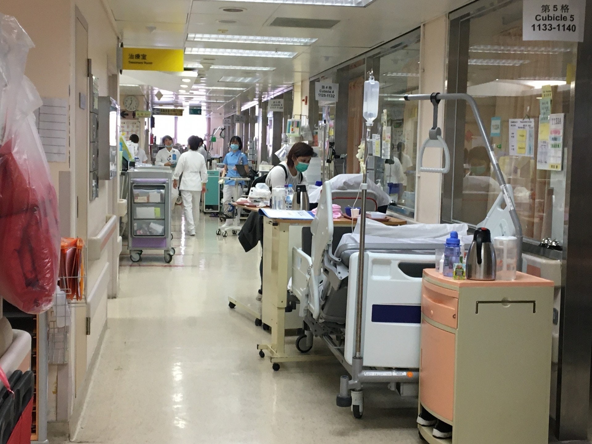 醫管局員工分享醫院壓力仍大病人卻不合作戴好口罩籲繼續抗疫 醫管局員工分享醫院壓力仍大病人卻不合作戴好口罩籲繼續抗疫