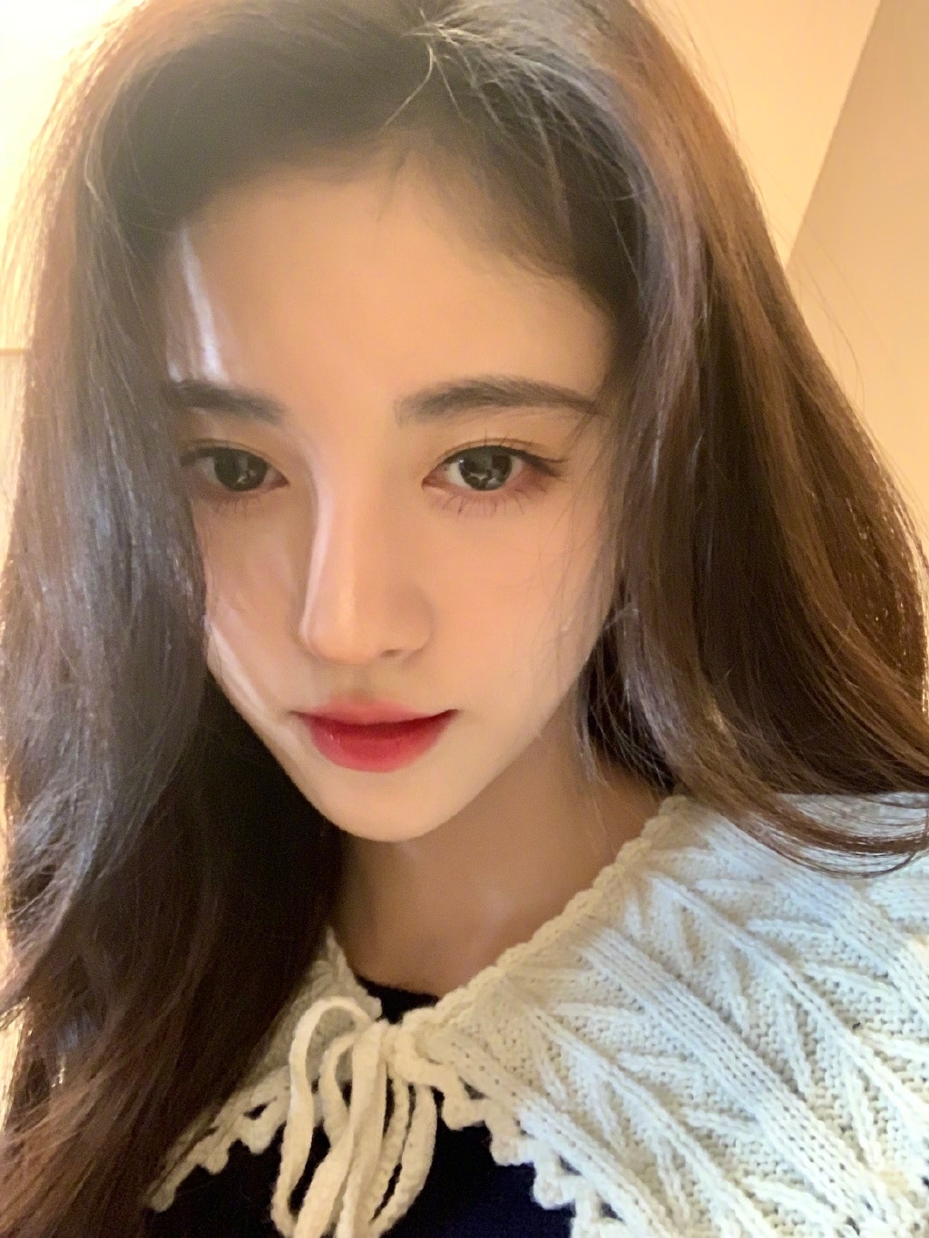 鞠婧禕因美貌而人氣急升。(鞠婧禕@微博) 鞠婧禕因美貌而人氣急升。(鞠婧禕@微博)