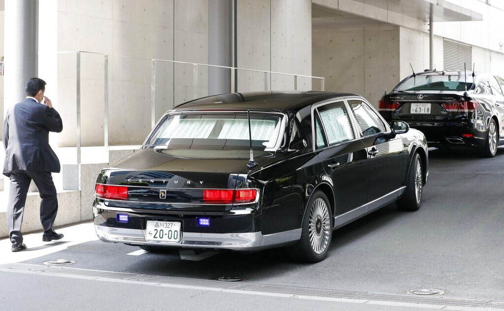 彼时日本官方一再强调只是例行体检。 (AP) 无奈辞职!安倍晋三留下的三大遗憾(图) - 2