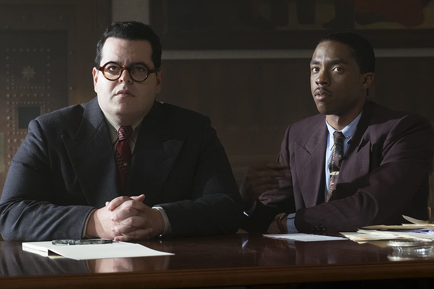 Josh Gad與查特域克保斯曼在2016年時因拍攝《Marshall》已成為好友。（《Marshall》劇照）