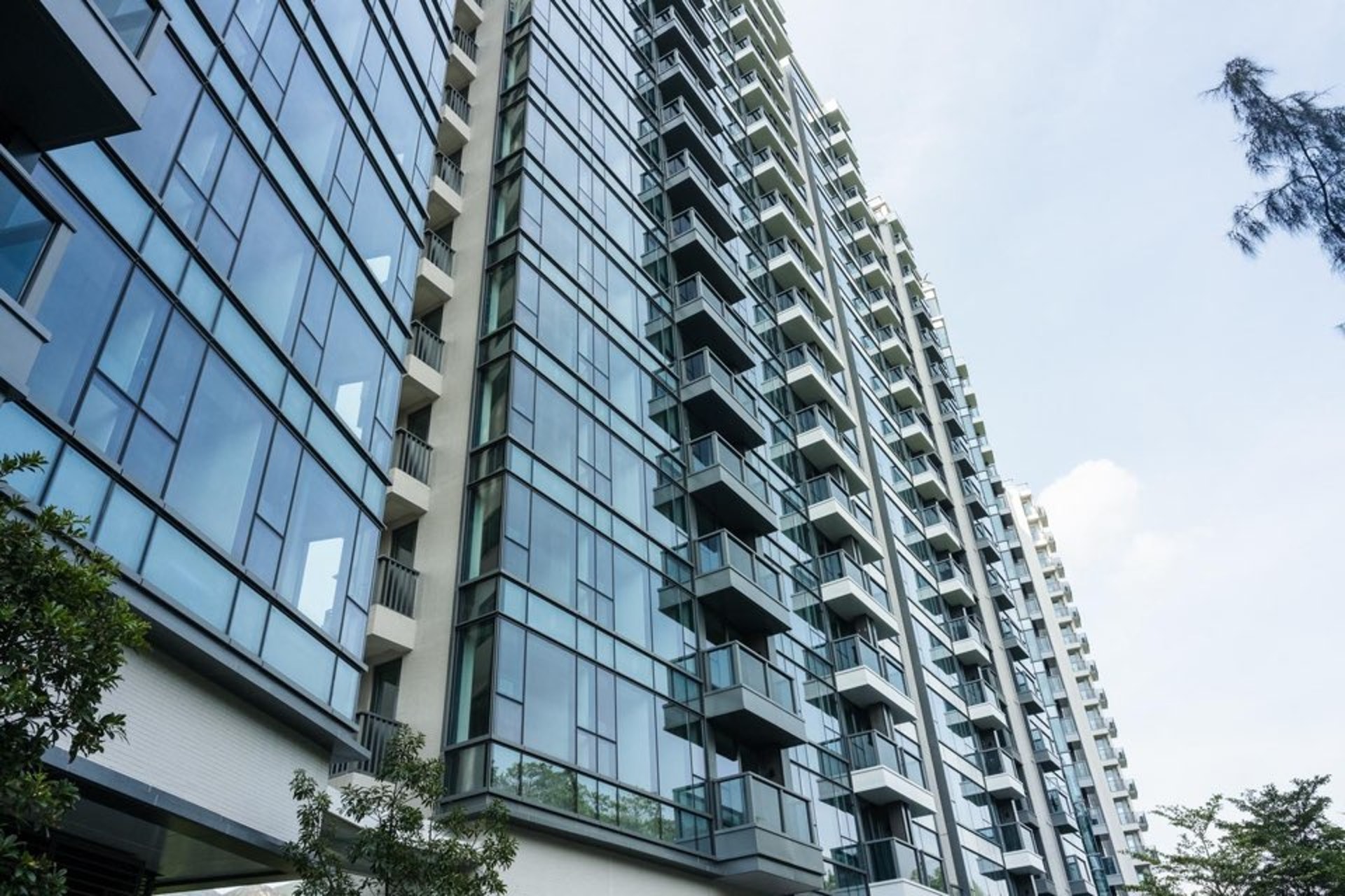 屯門上源提供1,154伙,由5座住宅大樓及30座洋房組成,全盤最細由321平方呎起。(歐嘉樂攝)