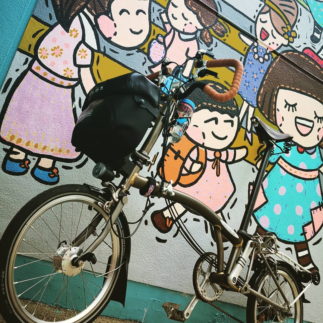 交通安全城之前邀請了插畫家Chocolate Rain為設施增添色彩。（Instagram @kongnnnn）