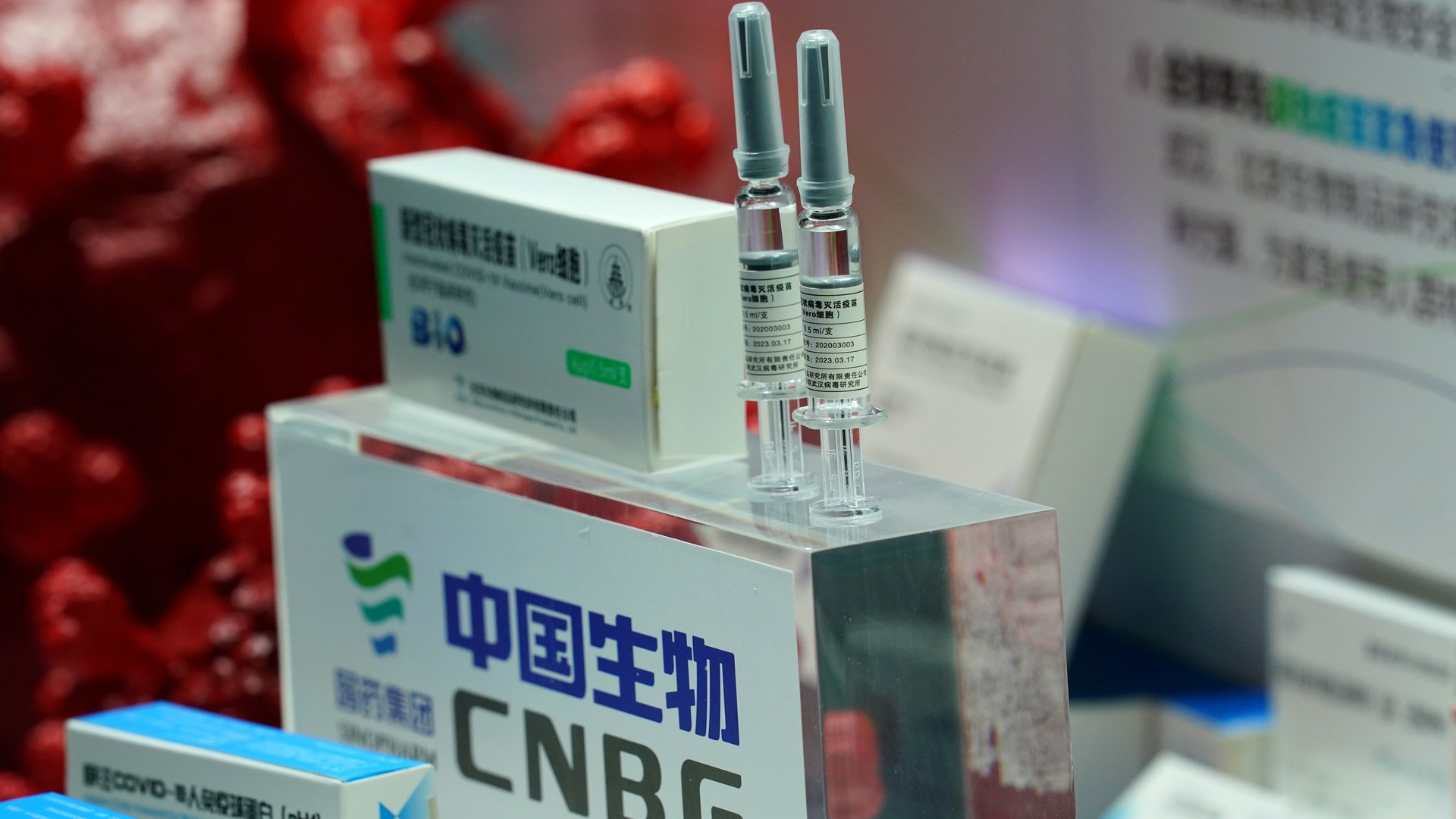 新冠疫苗.懶人包|一文睇清接種常見問題:成效、副作用、保護期 新冠疫苗.懶人包|一文睇清接種常見問題:成效、副作用、保護期