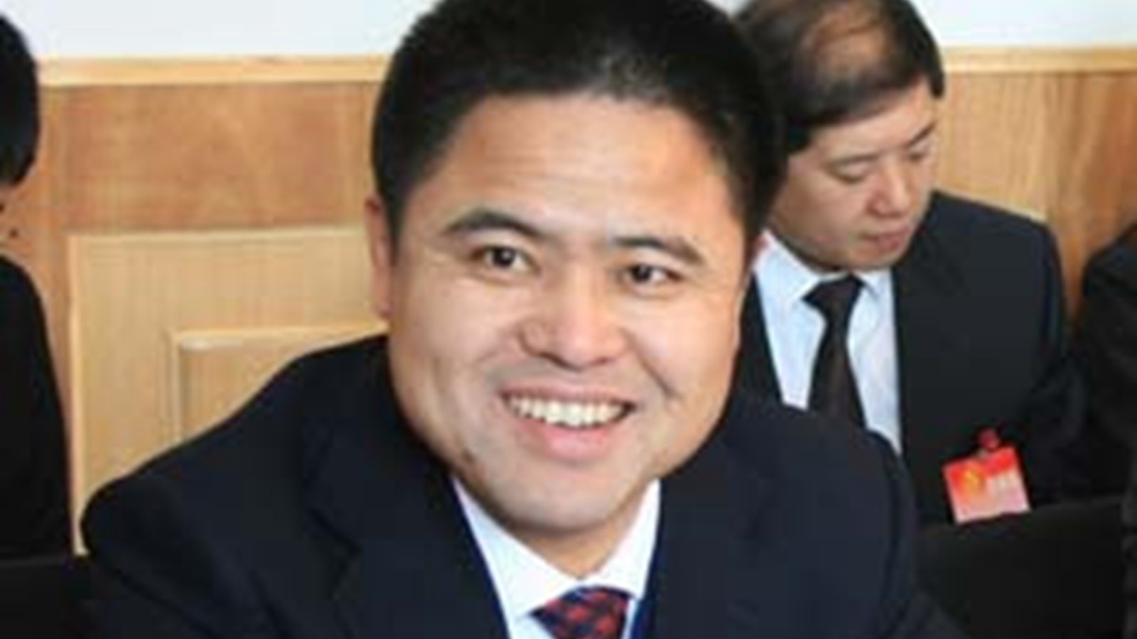 黑龍江雞西市原副市長李傳良涉鉅額貪污出逃美國 官方通報罕見 黑龍江雞西市原副市長李傳良涉鉅額貪污出逃美國 官方通報罕見