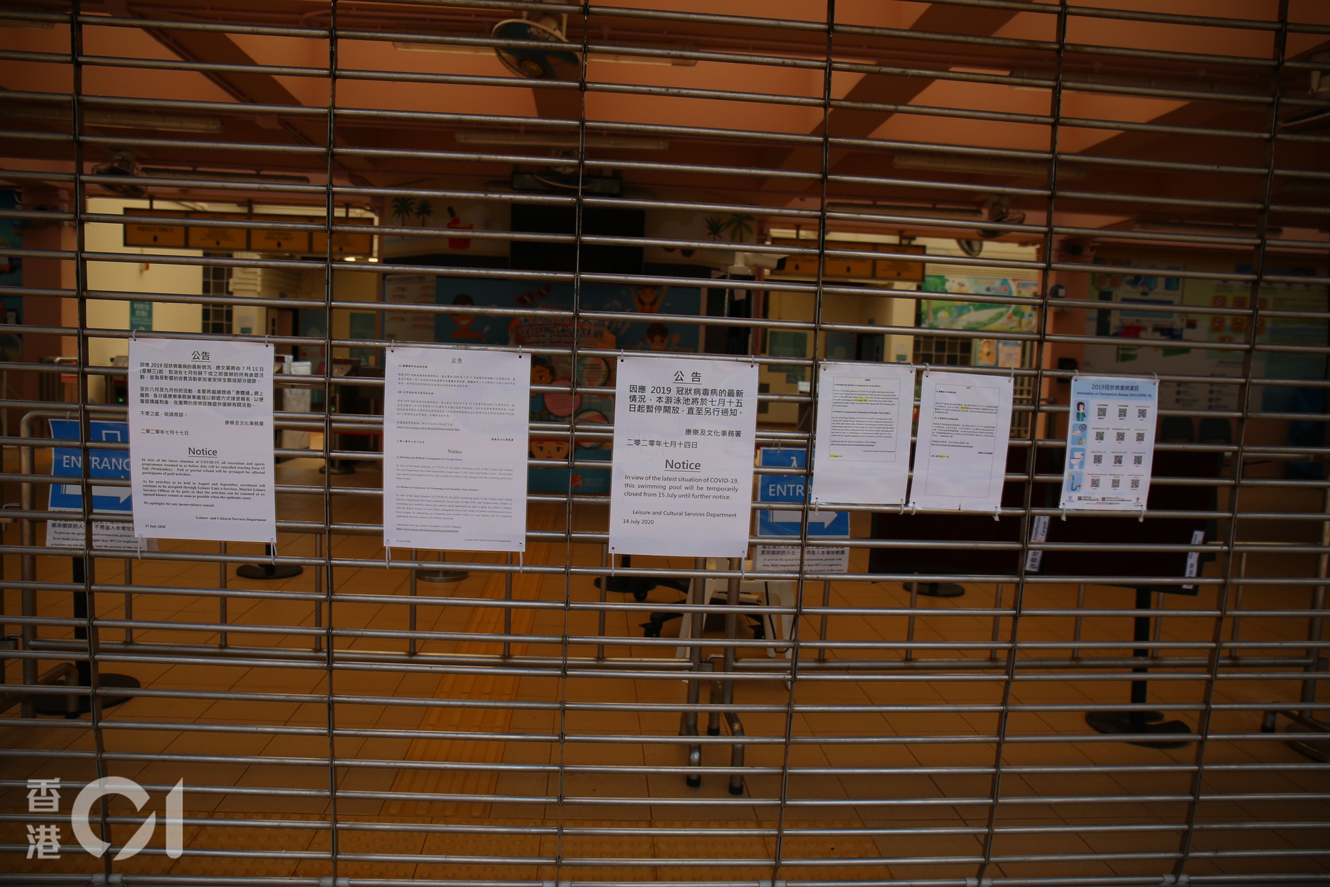 署方承諾暫不拆卸現有游泳池,盼能和大樓做到無縫交接。(鄧詠中攝) 署方承諾暫不拆卸現有游泳池,盼能和大樓做到無縫交接。(鄧詠中攝)