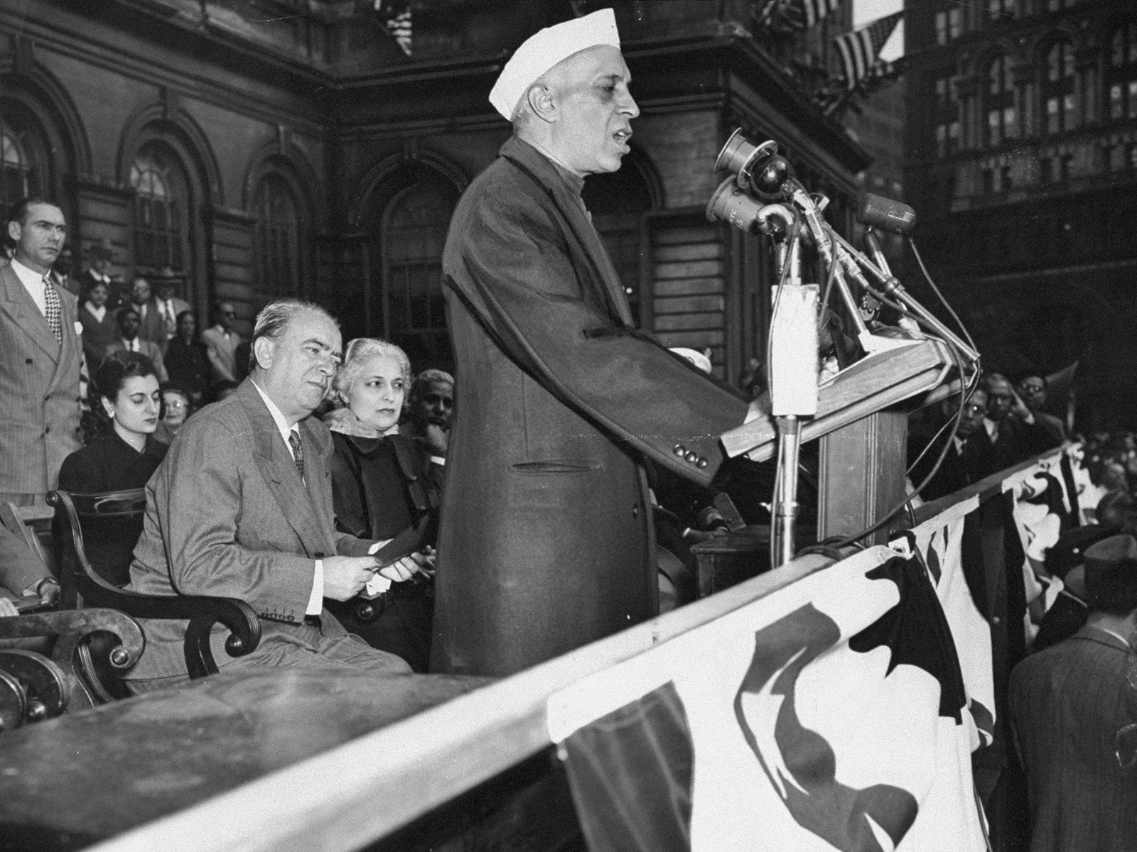 印度總理尼赫魯主張中印之間不存在邊界爭端,企圖藉此合理化中國不承認的麥克馬洪線。(Getty) 印度總理尼赫魯主張中印之間不存在邊界爭端,企圖藉此合理化中國不承認的麥克馬洪線。(Getty)