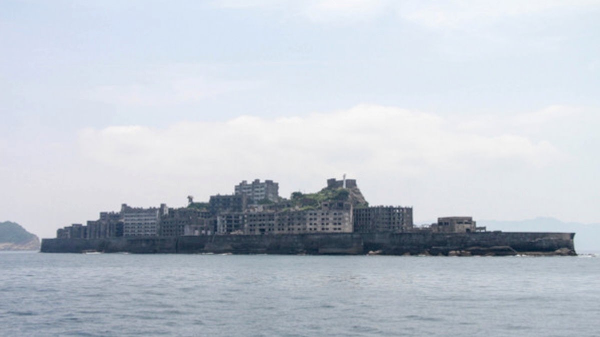 日本軍艦島 颱風海神強襲後廢墟中最古老建築物倒塌更嚴重 日本軍艦島 颱風海神強襲後廢墟中最古老建築物倒塌更嚴重