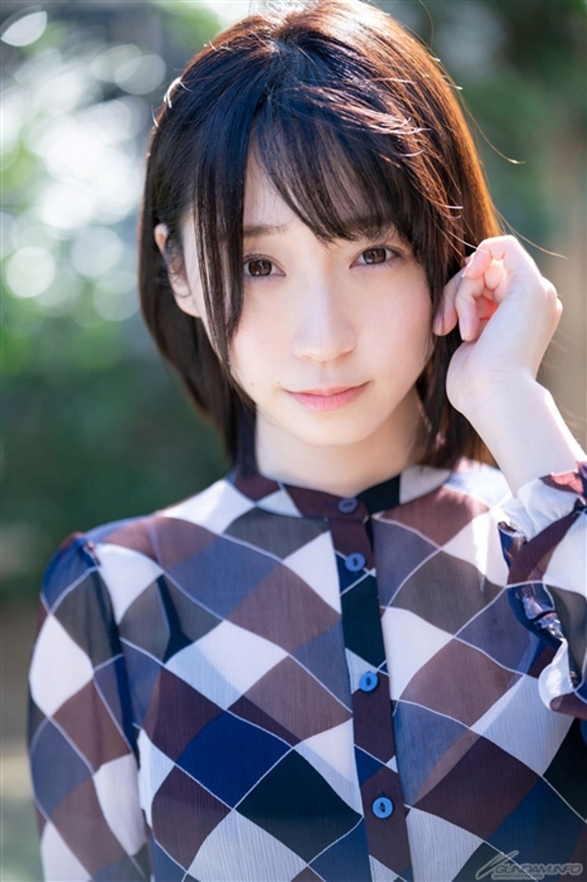 伊織萌懂不懂高達?Who Care! 伊織萌懂不懂高達?Who Care!