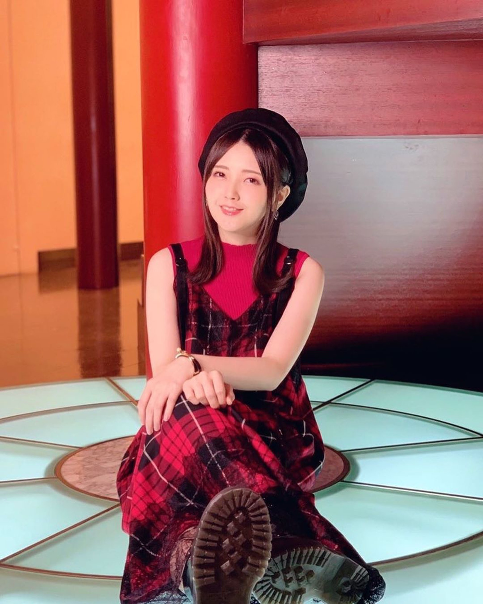 鬼頭明里(IG@kitoakari_staff) 鬼頭明里(IG@kitoakari_staff)