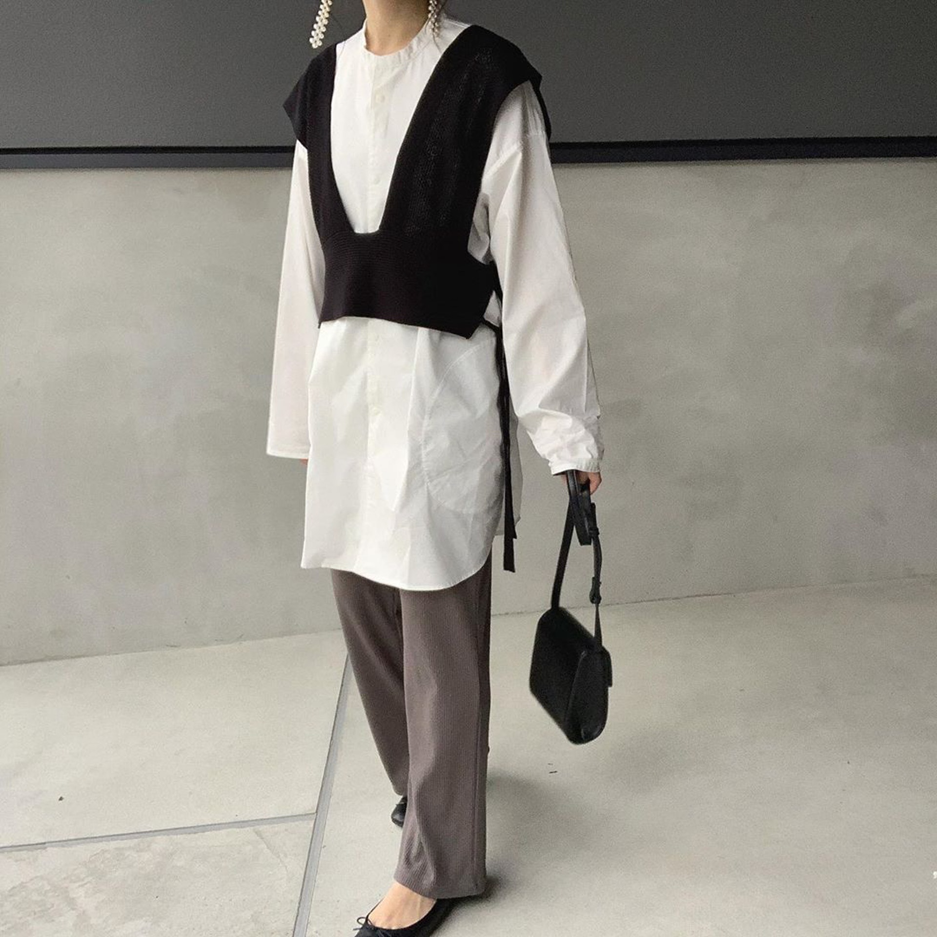 【MUJI無印良品穿搭】同一款式購入黑色與白色。(hyororii_69@Instagram)