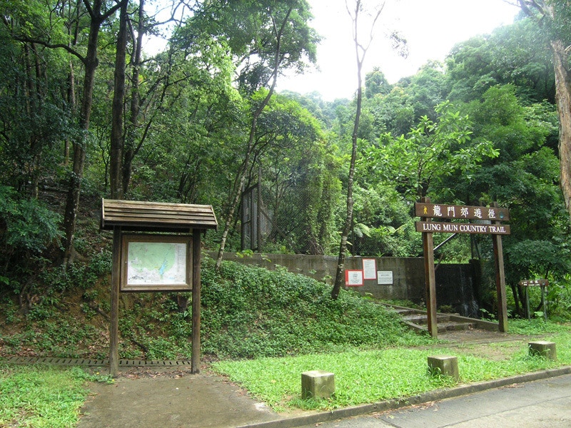 龍門郊遊徑是漁護署管理的行山徑，有清晰的出入口，還有地圖供行山人士參考。（野外動向授權使用）