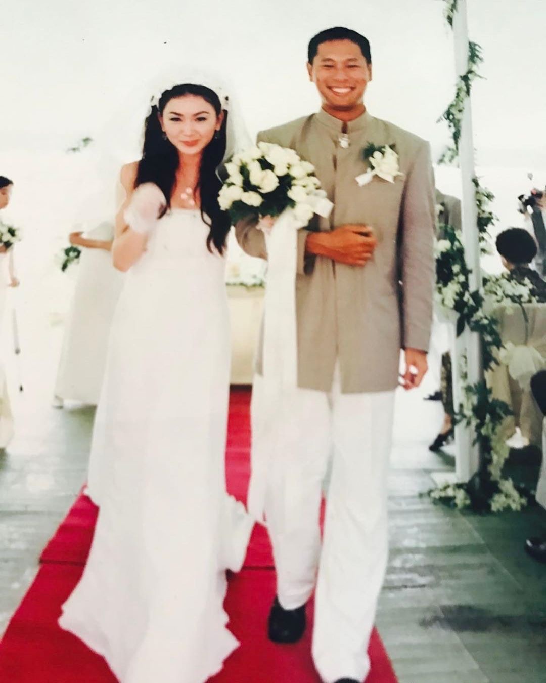 溫碧霞與富商結婚20周年婚姻曾經歷亮紅風雨過後更懂珍惜 香港01 即時娛樂