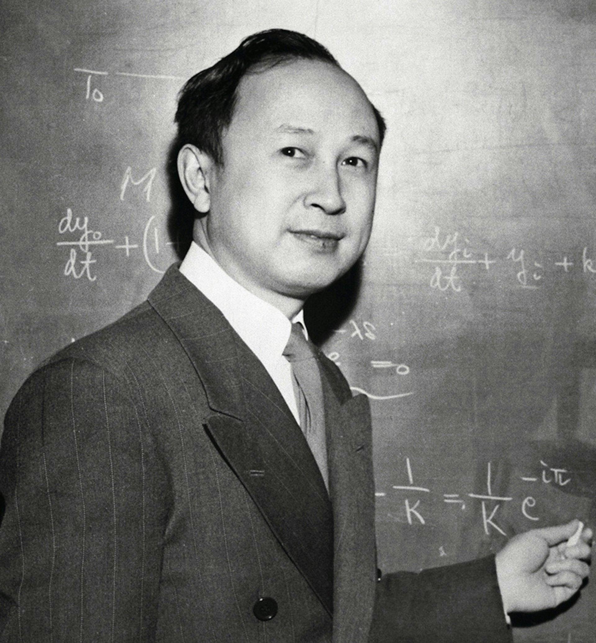 钱学森当年在加州理工大学任教,但当祖国需要他的时候,他义无反顾选择回国。 (视觉中国)