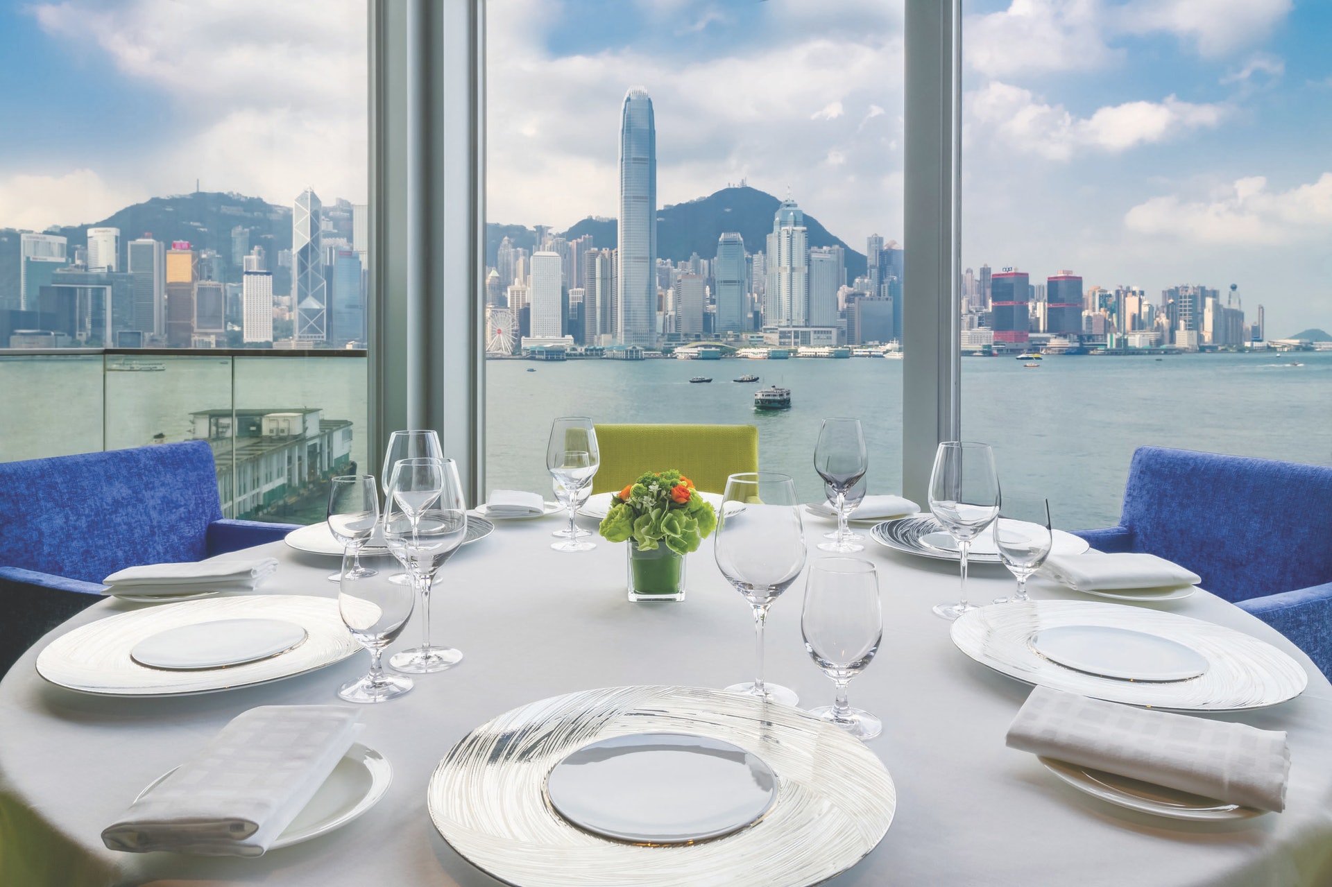 酒店餐廳望海,超寫意!(Marco Polo Hongkong提供) 酒店餐廳望海,超寫意!(Marco Polo Hongkong提供)