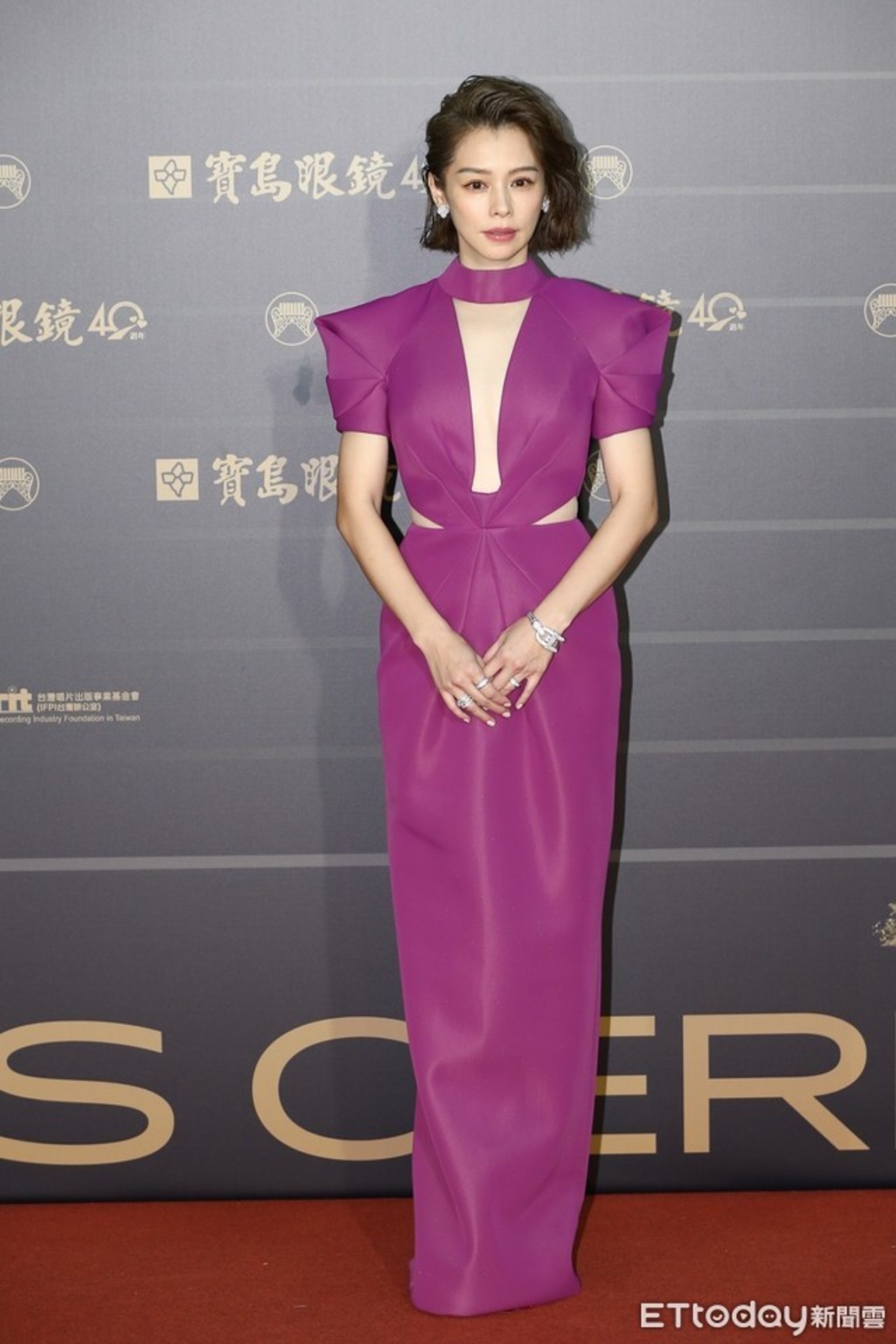 徐若瑄SAIID KOBEISY穿搭像是過度成熟的丈母娘。(ETtoday授權使用/ETtoday攝影中心) 徐若瑄SAIID KOBEISY穿搭像是過度成熟的丈母娘。(ETtoday授權使用/ETtoday攝影中心)