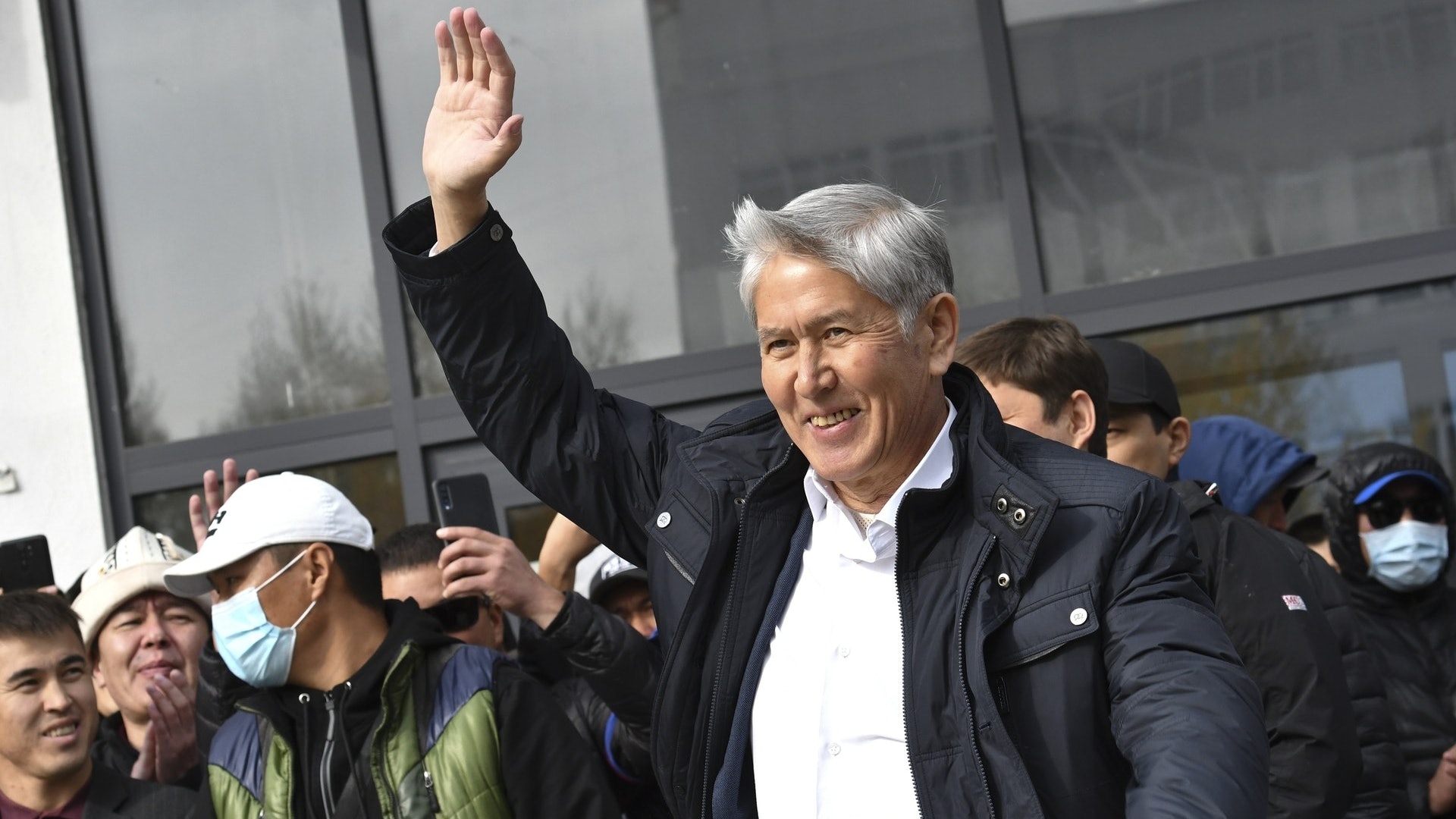 獲釋前總統再度入獄 吉爾吉斯何以不斷變天? 獲釋前總統再度入獄 吉爾吉斯何以不斷變天?