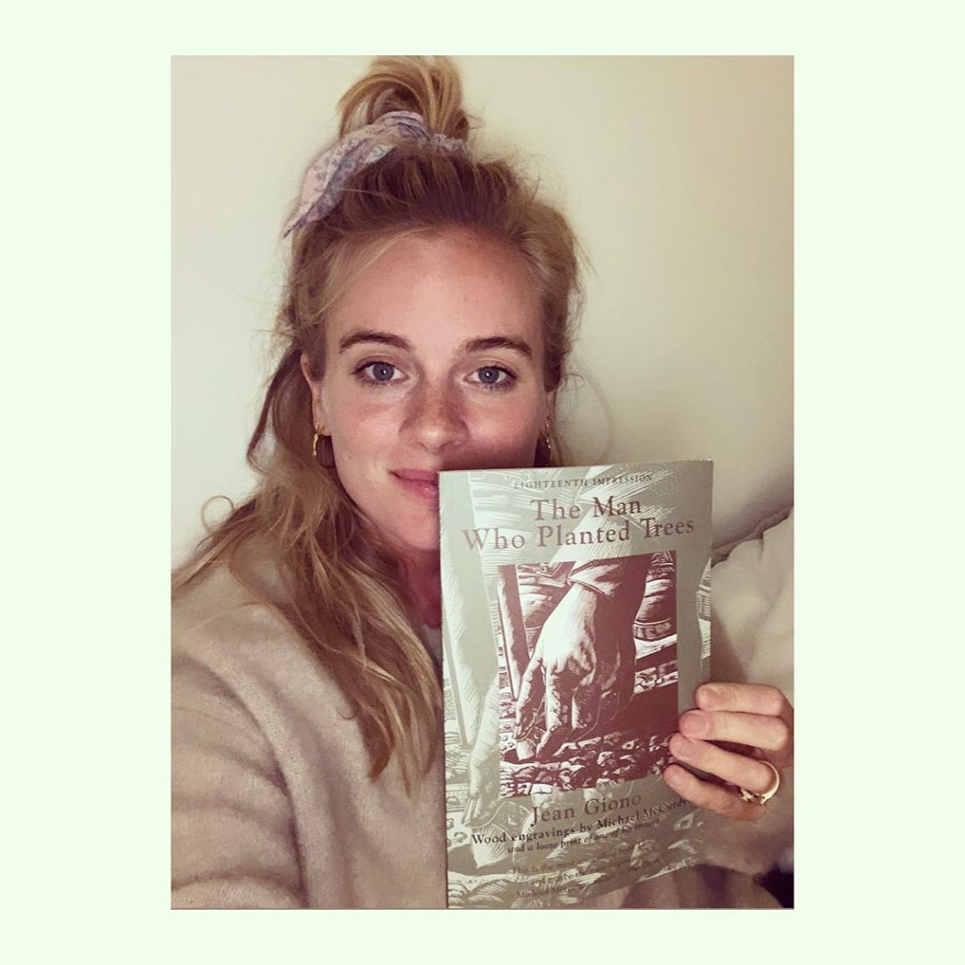 Cressida Bonas（IG@cressida_bonas_）