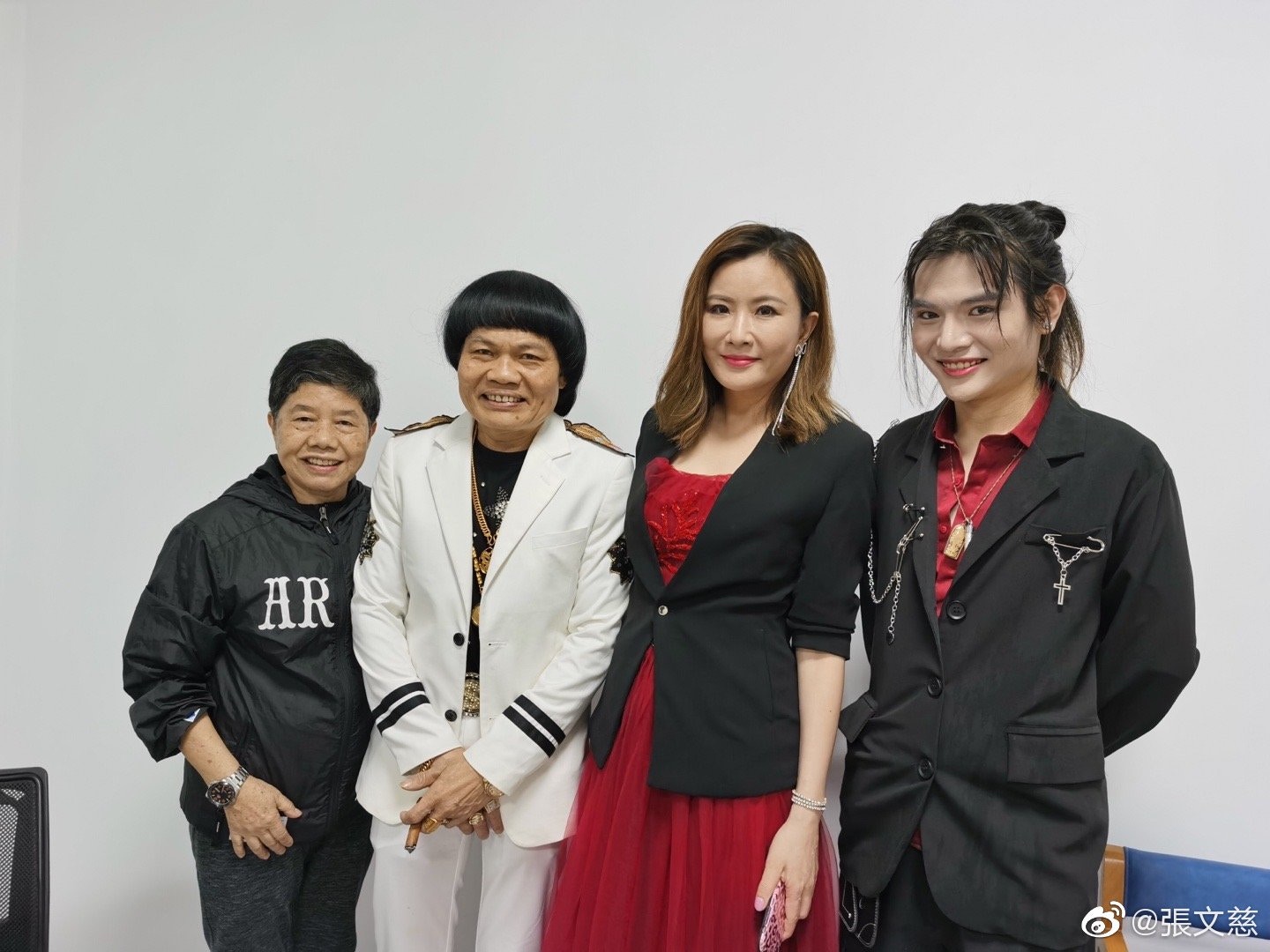 八両金帶兒子登台賺人仔25歲八両仔近照曝光唇紅齒白似女仔 香港01 即時娛樂
