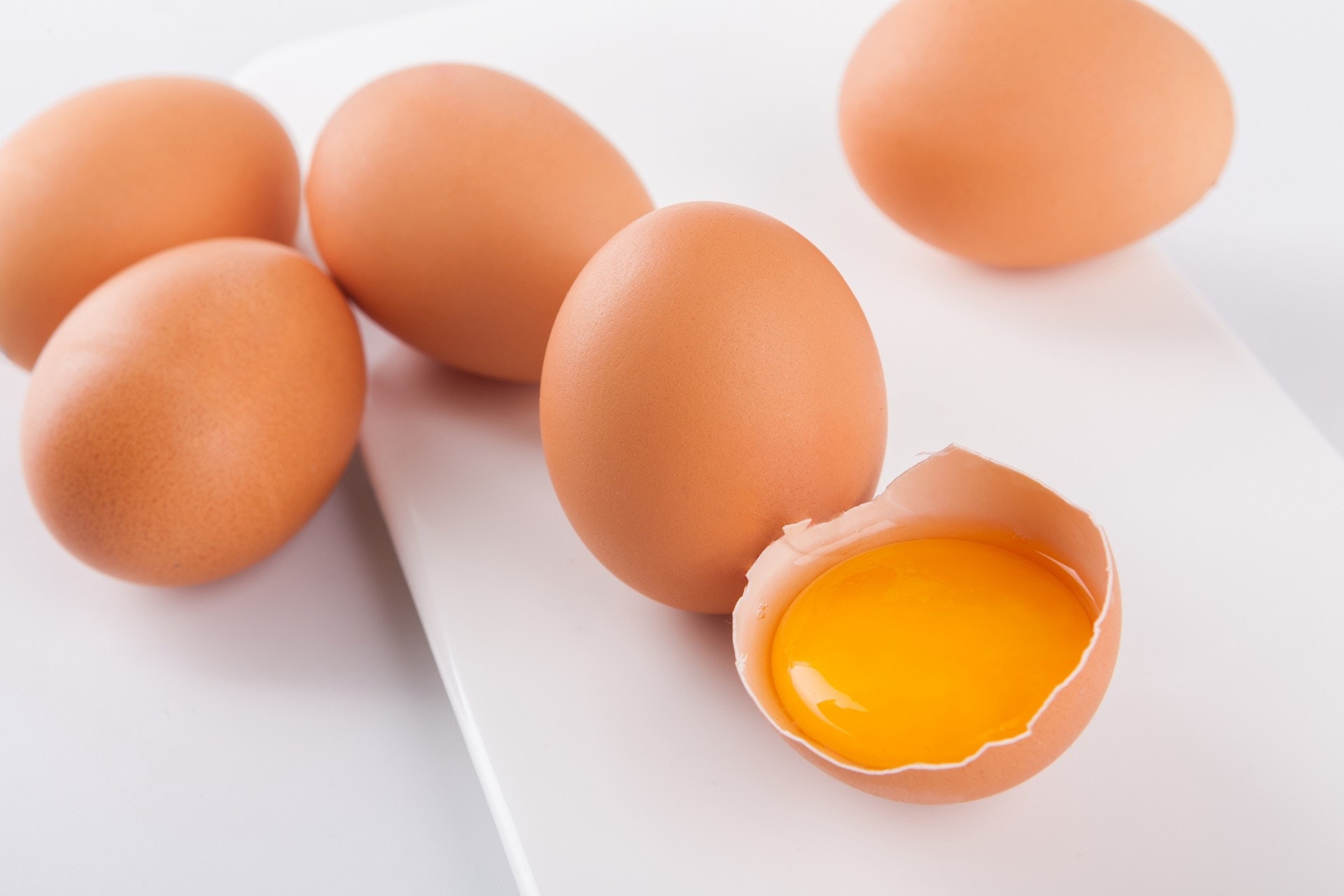 雞蛋含有優質的蛋白質，一天吃一顆雞蛋可為身體帶來更多益處！