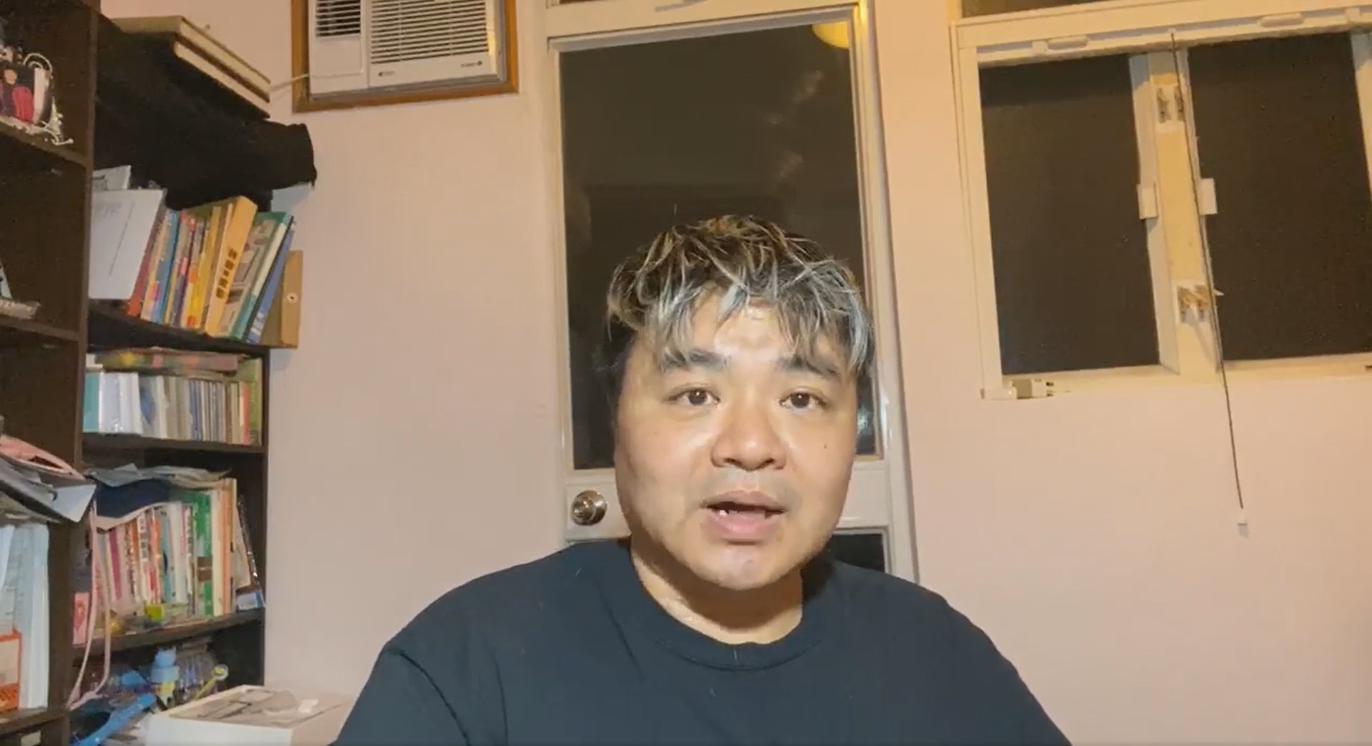 Antony亦曾向多位議員求助,欲更直接向fb了解刪群原因。(天下貓貓一樣貓影片截圖) Antony亦曾向多位議員求助,欲更直接向fb了解刪群原因。(天下貓貓一樣貓影片截圖)