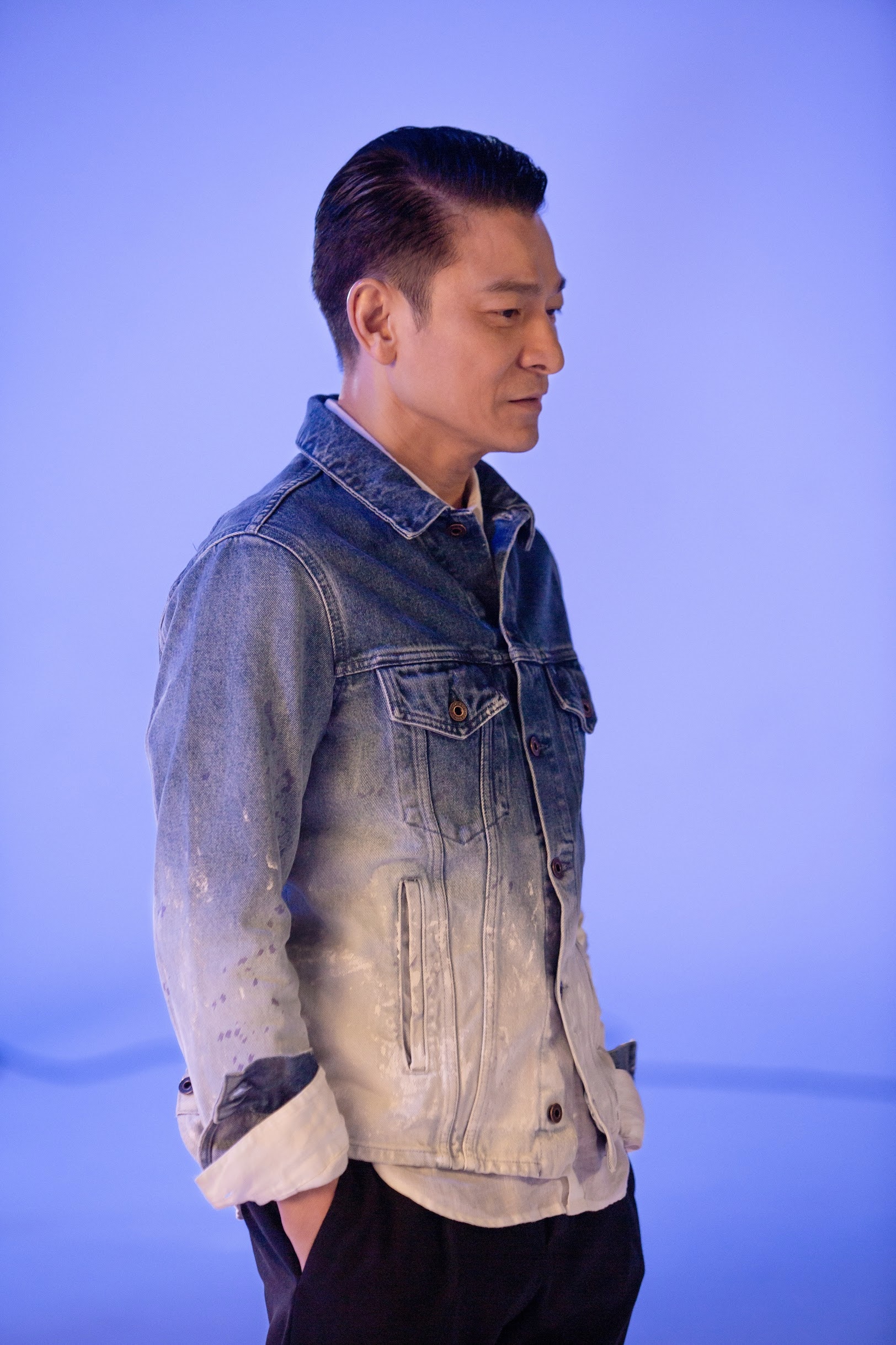 華仔盼透過新歌傳遞正能量。