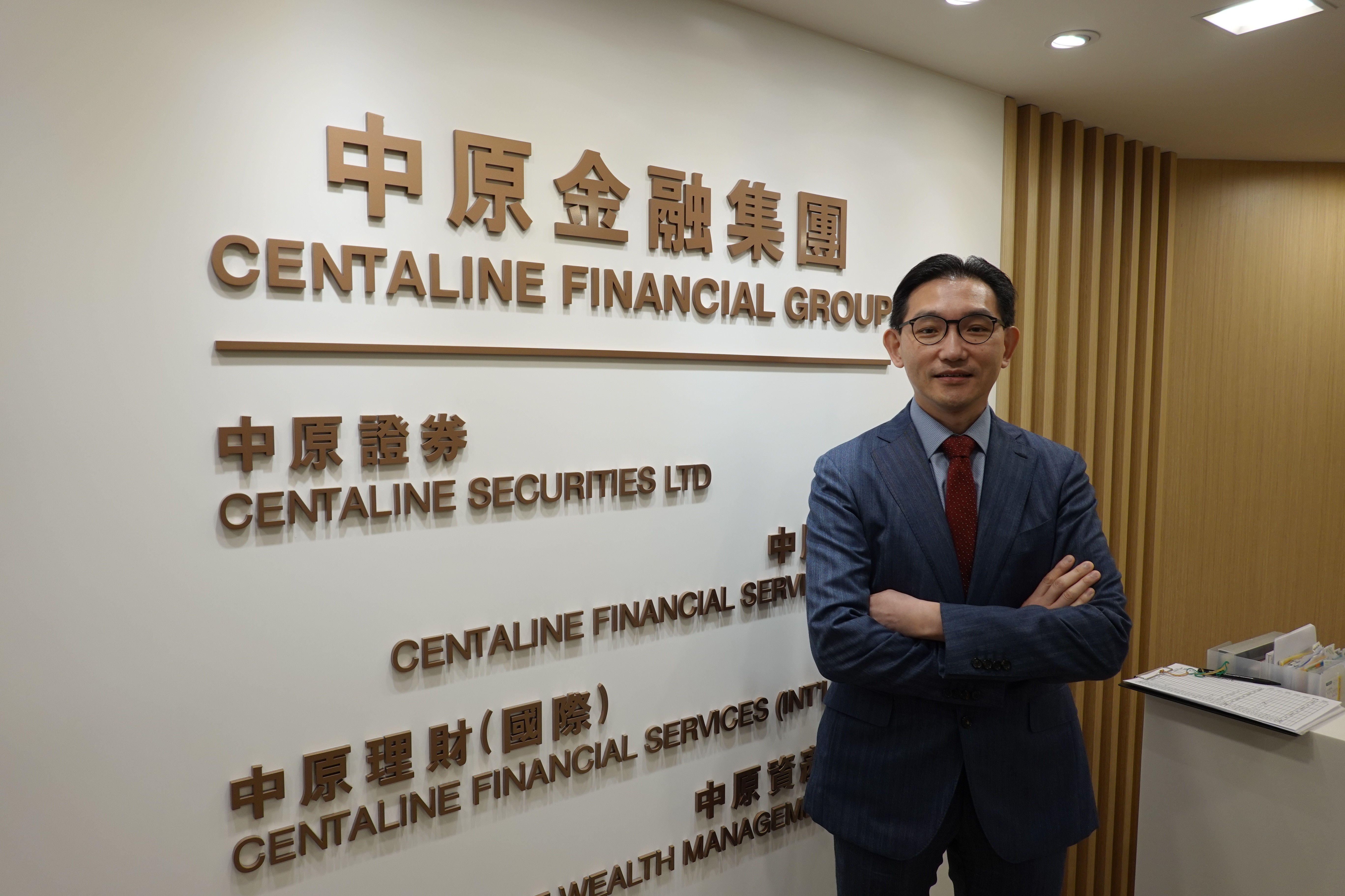 專訪 投資不需複雜中原博立紅猴 Larry 買好股票 一路揸 香港01 專題人訪