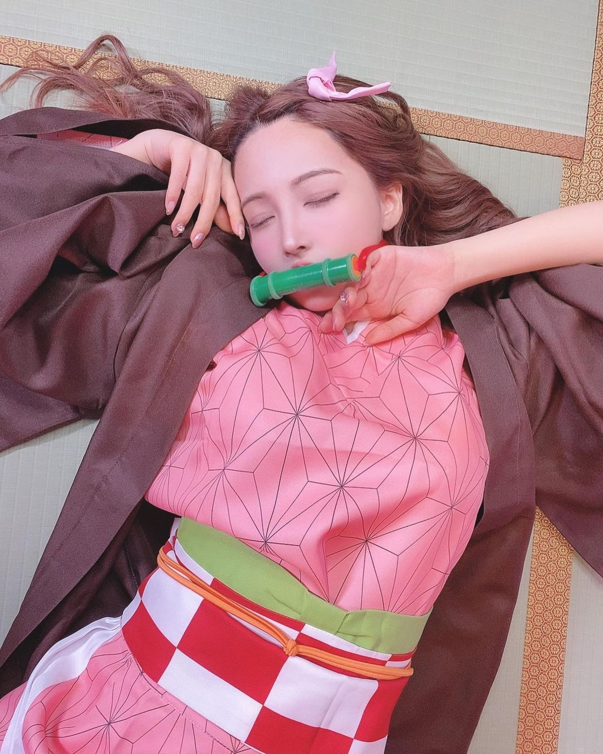 知名AV女優三上悠亞在萬聖節當天,在IG秀出照片,擺上自己cos「禰豆子」的照片(IG@yua_mikami) 知名AV女優三上悠亞在萬聖節當天,在IG秀出照片,擺上自己cos「禰豆子」的照片(IG@yua_mikami)
