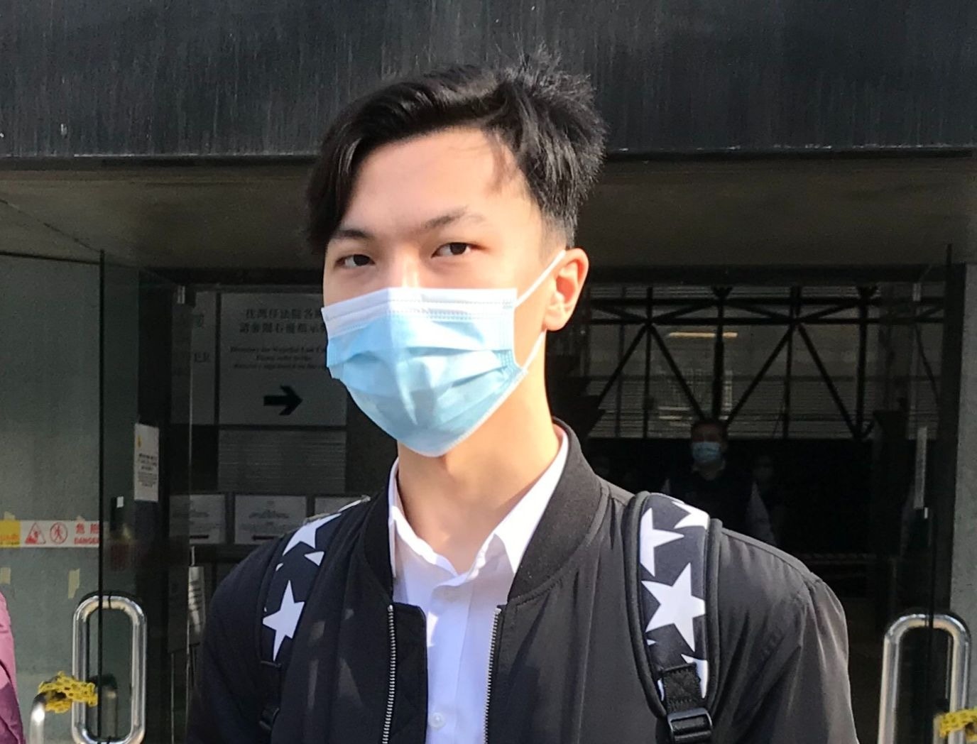 哈薩克斯坦籍浸大生涉企圖縱火　持玻璃瓶點燃　控方指欲擲向警員