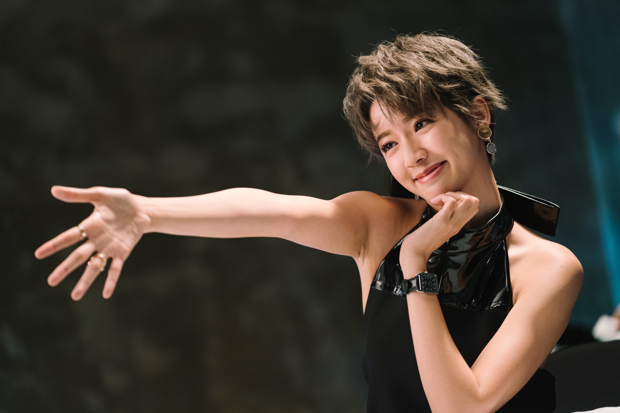 蔡思貝飾演阿兜，是新一輯的卧底。（《使徒行者3》劇照）