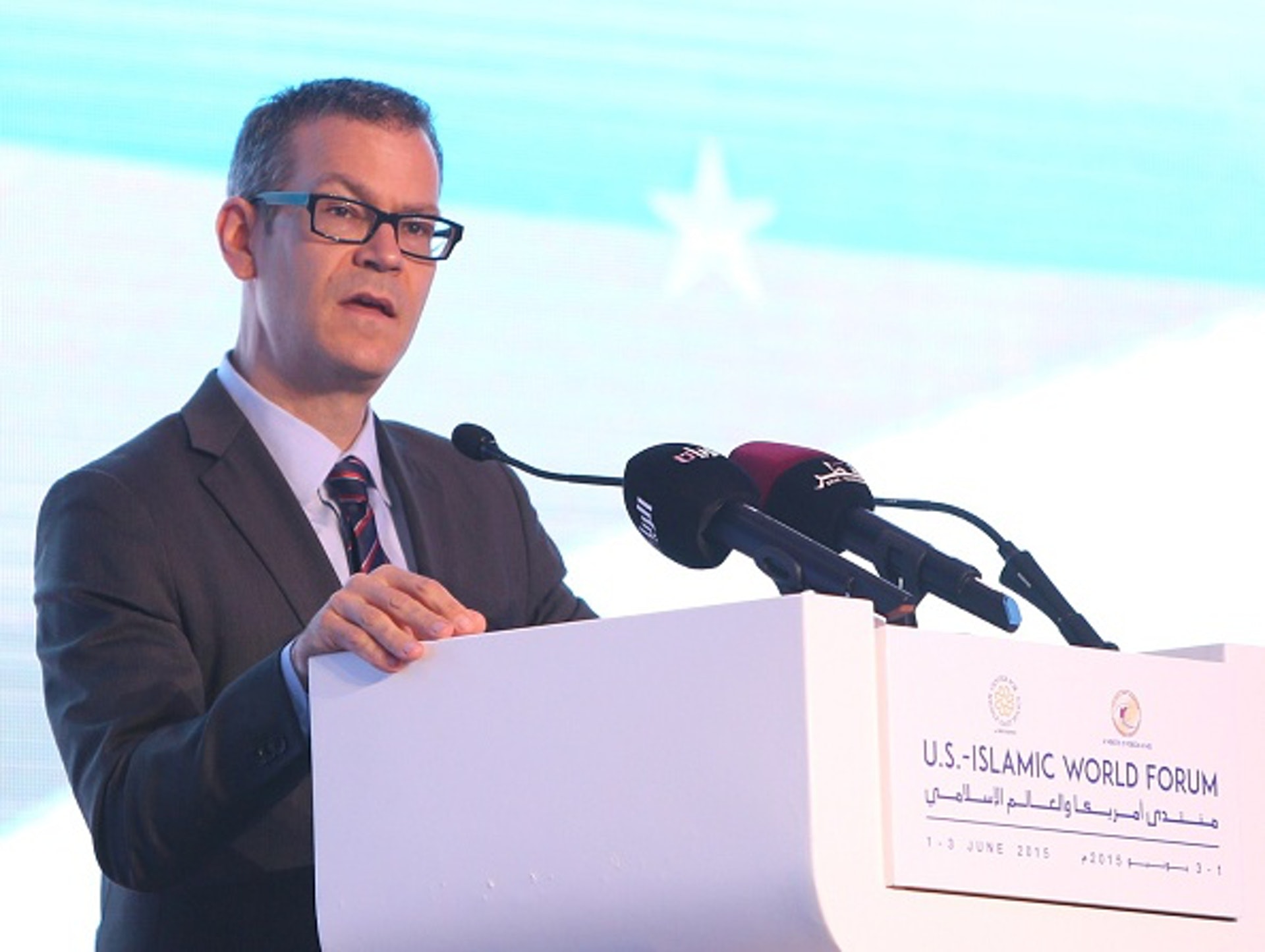 2015年6月1日，在卡塔爾首都多哈舉行的美國-伊斯蘭世界論壇上，美國國家安全顧問卡爾在小組討論中發表了講話。 （Getty）