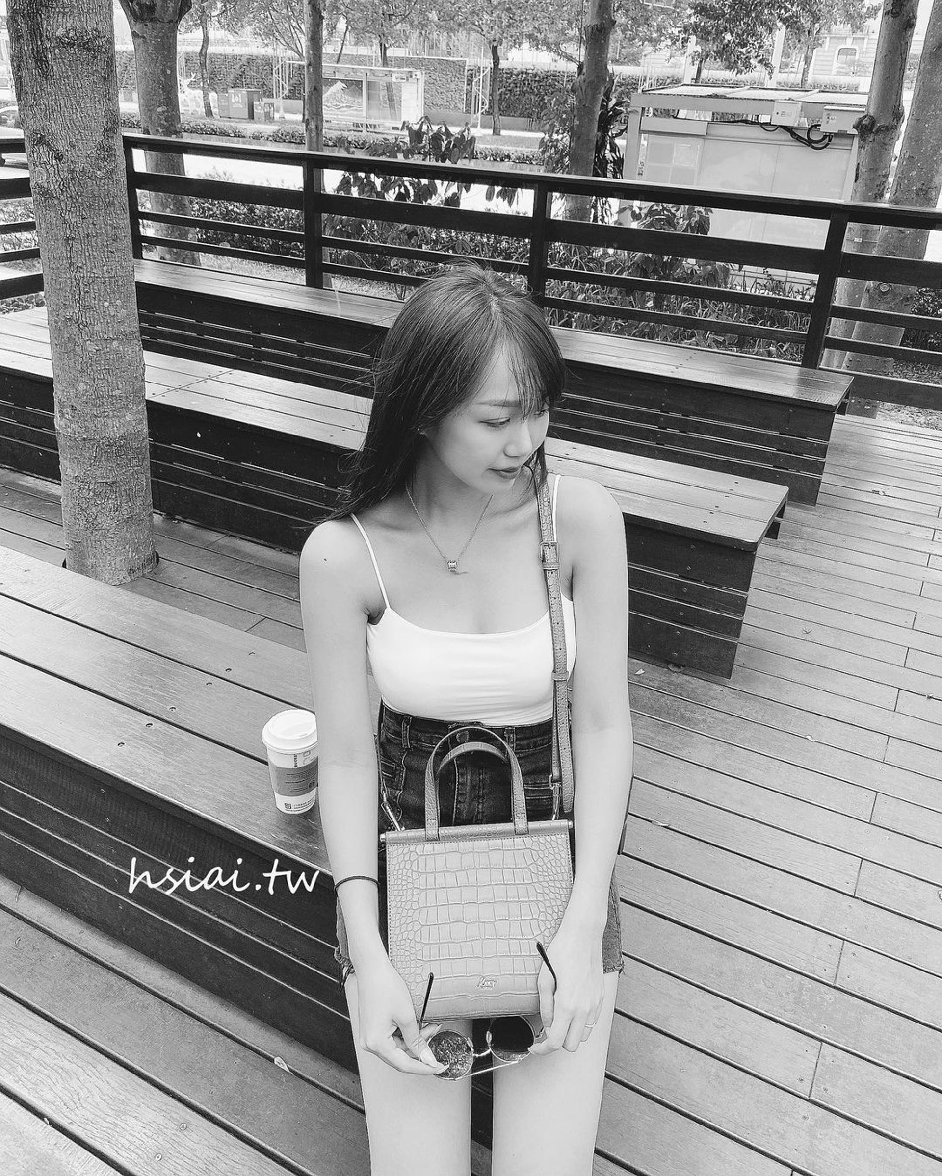 早前Hailee爸爸病逝,令她受很大打擊。(IG:hsiai.tw)