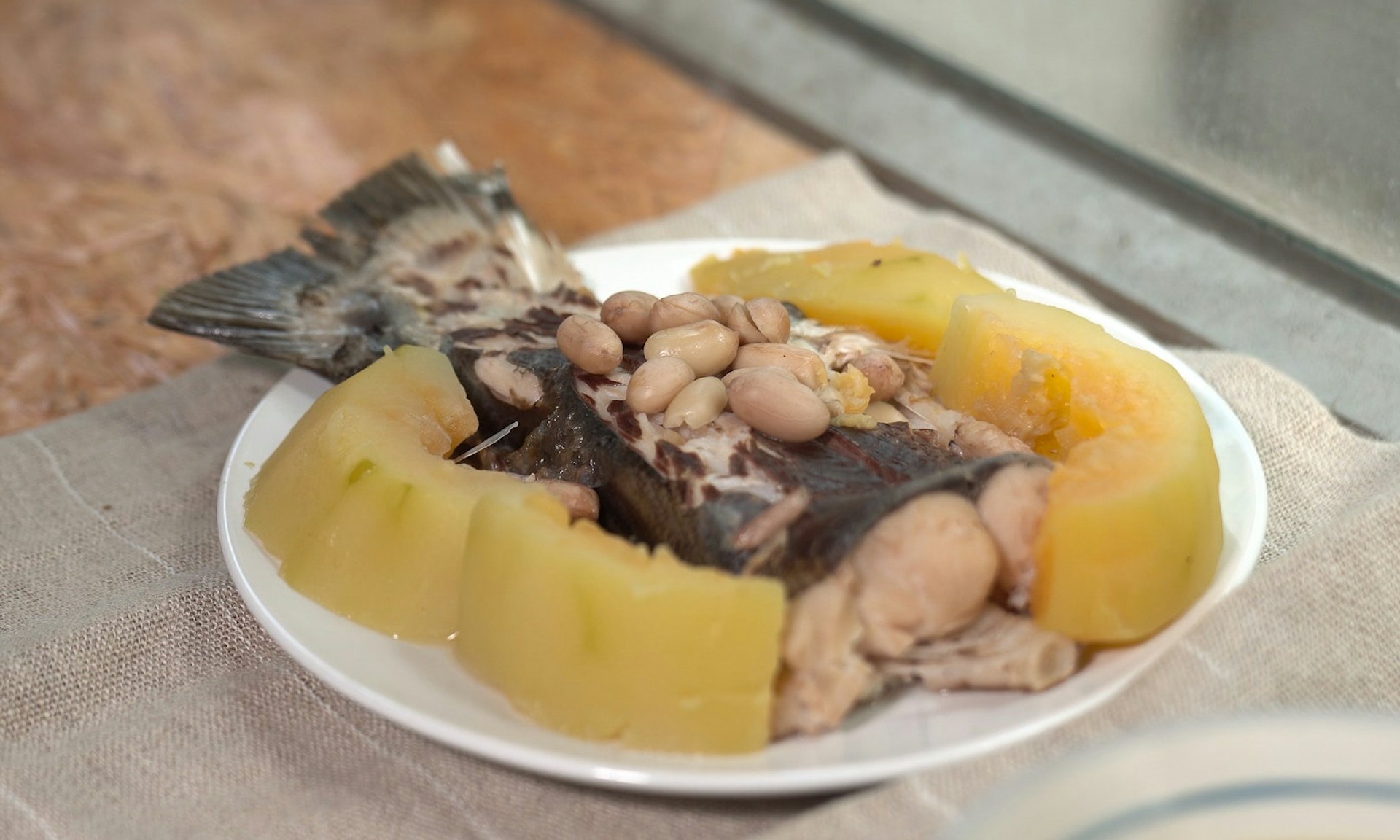 不止需留意熬製方法,湯料也不容忽視。(資料圖片) 不止需留意熬製方法,湯料也不容忽視。(資料圖片)
