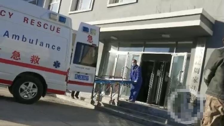哈爾濱男不滿離婚判決結果 持刀闖法院將法官刺斃 哈爾濱男不滿離婚判決結果 持刀闖法院將法官刺斃
