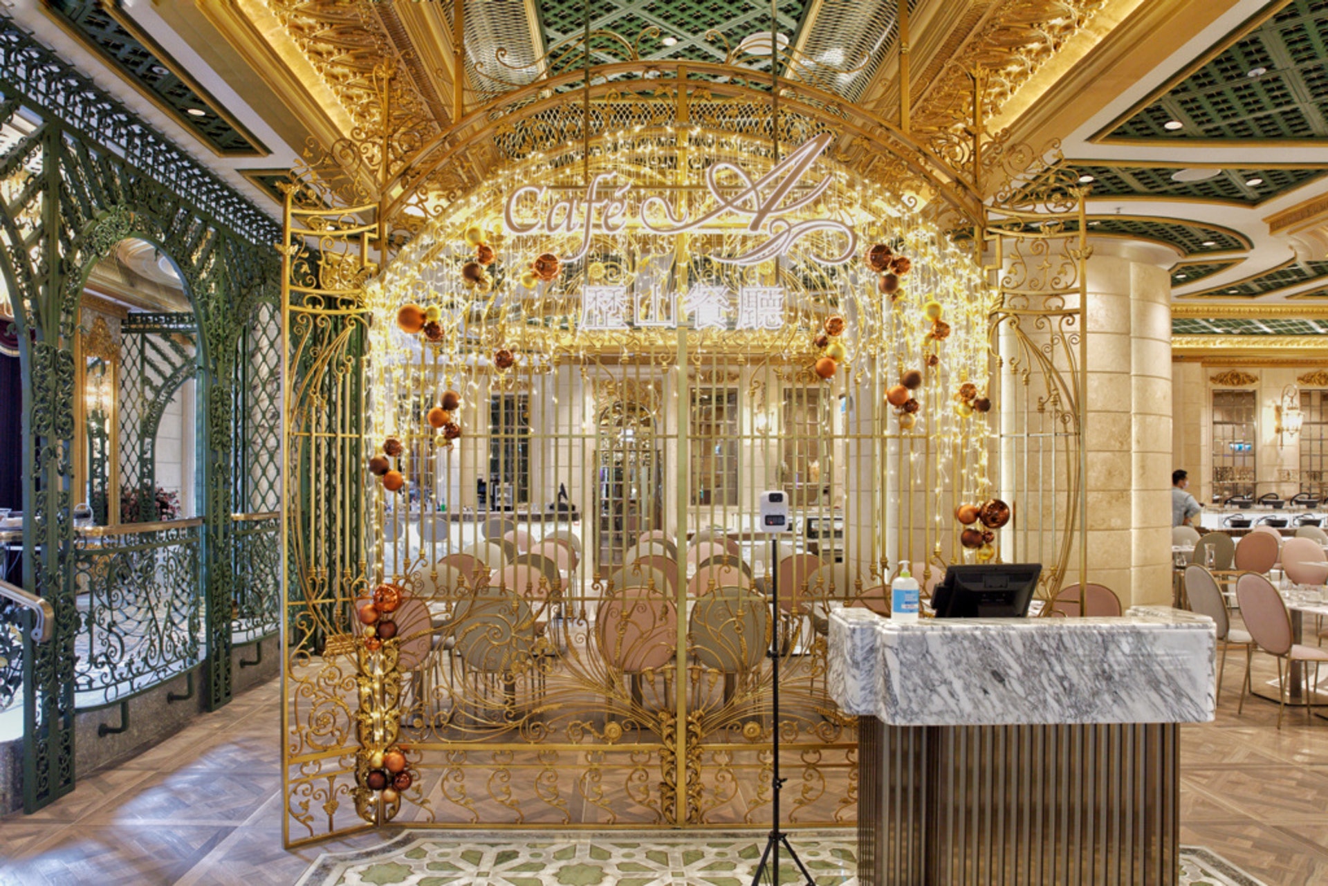 歷山酒店自助餐9大劣評食客鬧難食過茶記酒店已換廚承諾改善 香港01 食玩買 歷山酒店自助餐9大劣評食客鬧難食過茶記酒店已換廚承諾改善 香港01 食玩買