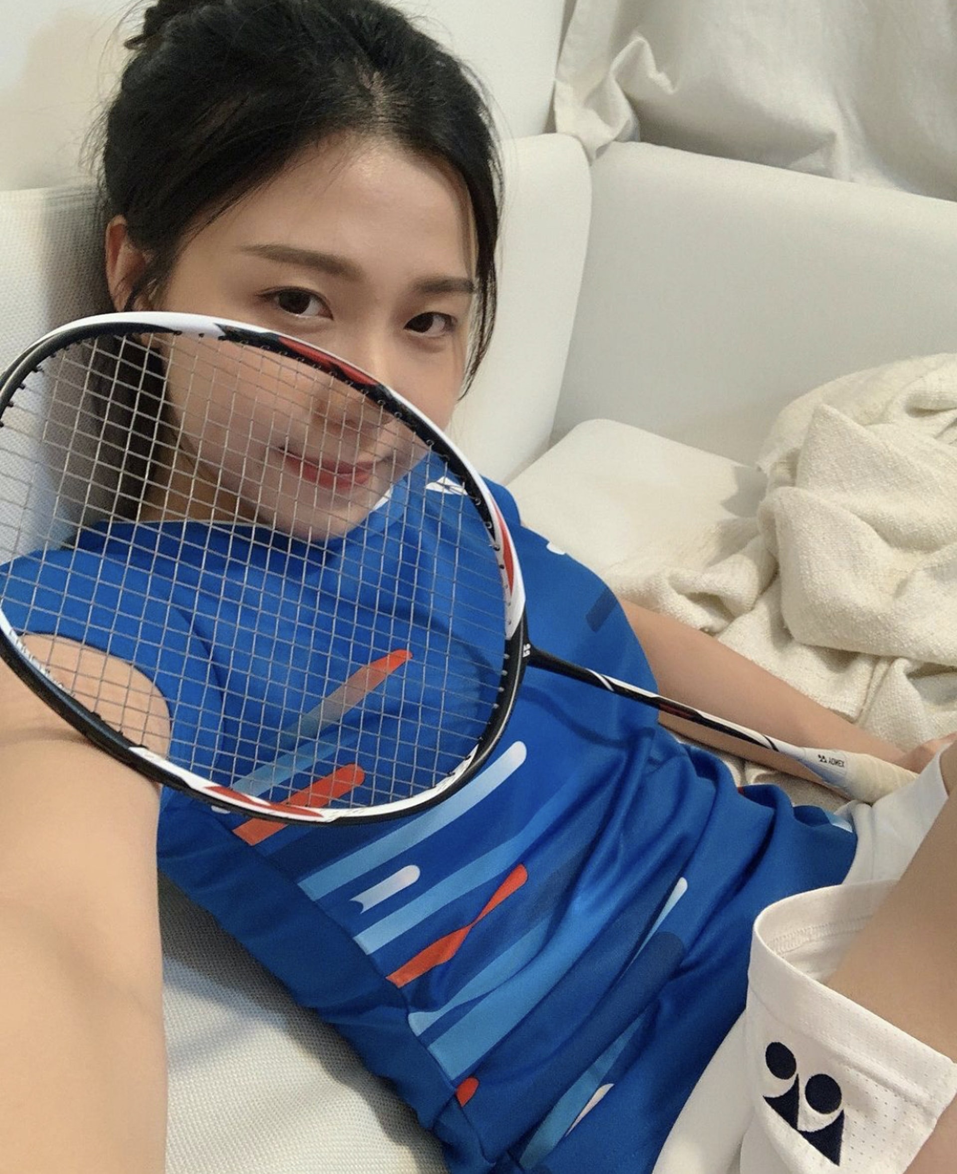 林芷煖8歲一試就愛上羽毛球，訓練和比賽變了生活模式，直到10歲那年肩痛不癒，才發現是骨癌的症狀。（Instagram）