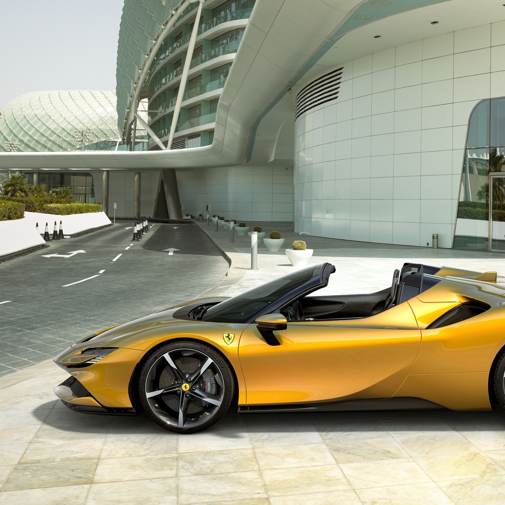 Ferrari 最強法拉利開篷街車sf90 Spider 追逐永恆極速快感