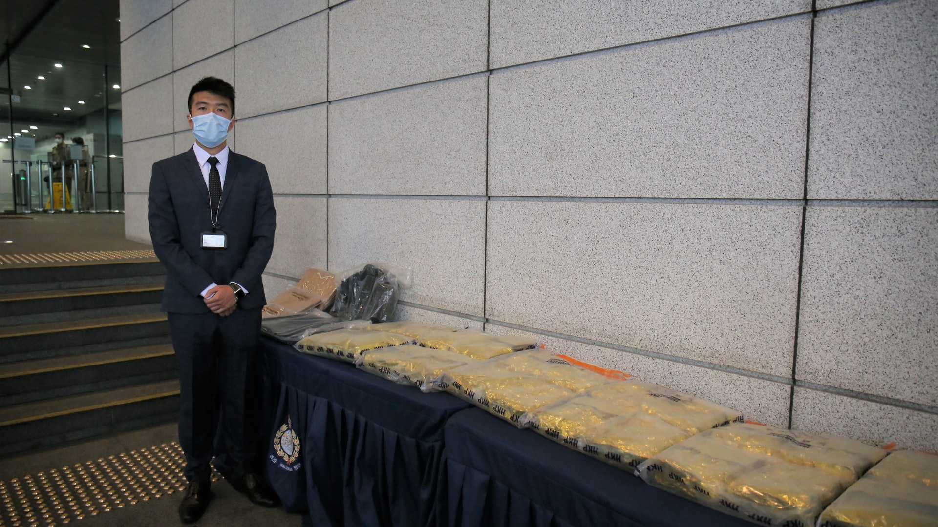 警檢市值350萬元大麻花貨車司機被控販毒明提堂 警檢市值350萬元大麻花貨車司機被控販毒明提堂