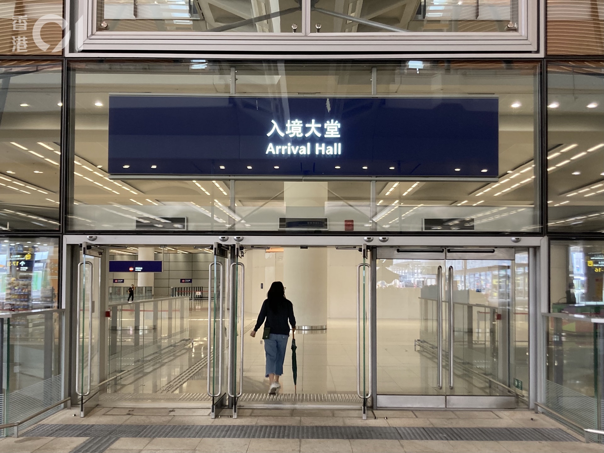 疫情下,平時港珠澳大橋香港口岸的人流稀疏。(資料圖片/歐陽德浩攝) 疫情下,平時港珠澳大橋香港口岸的人流稀疏。(資料圖片/歐陽德浩攝)