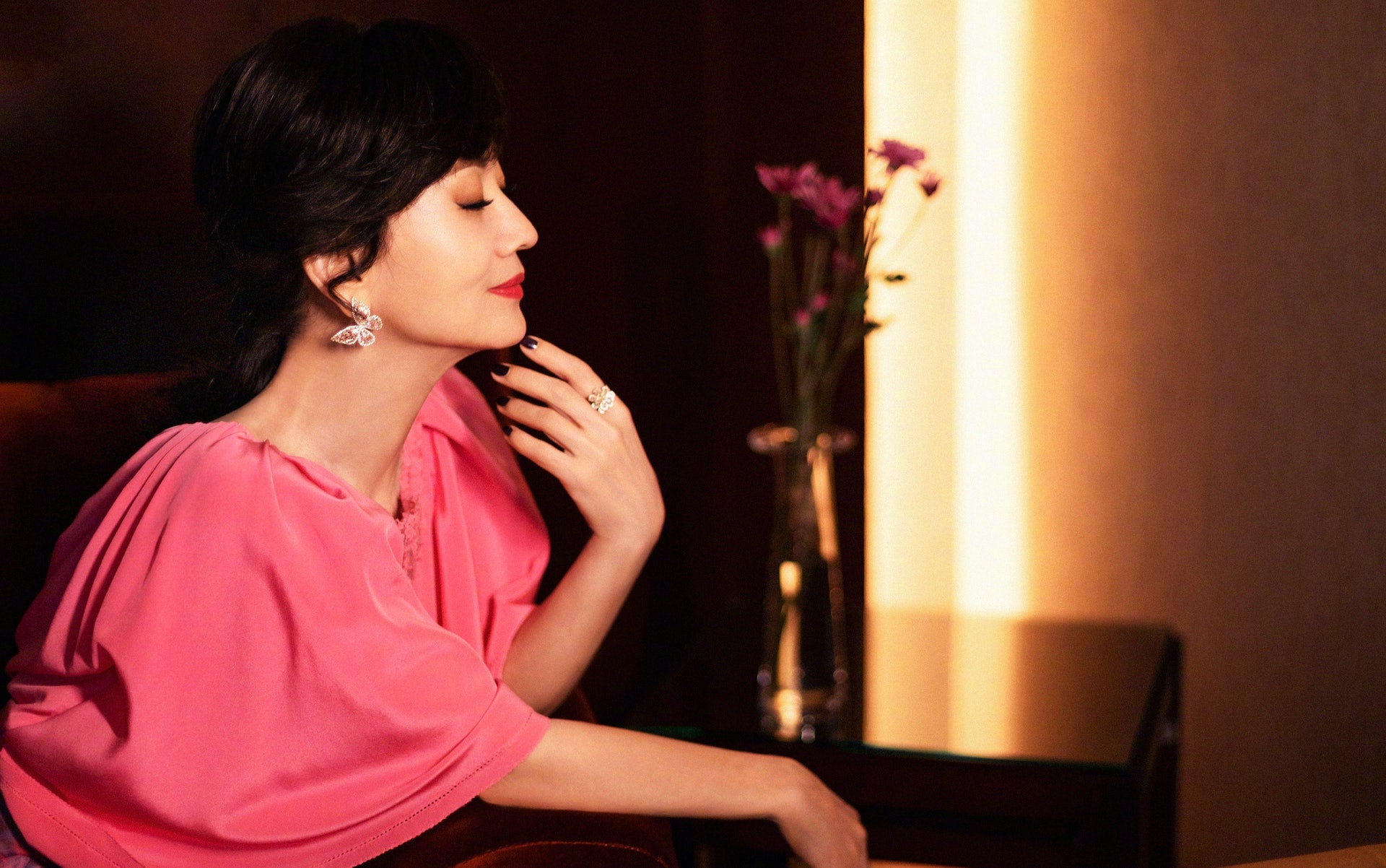 趙雅芝66歲保養得宜。(趙雅芝微博圖片) 趙雅芝66歲保養得宜。(趙雅芝微博圖片)