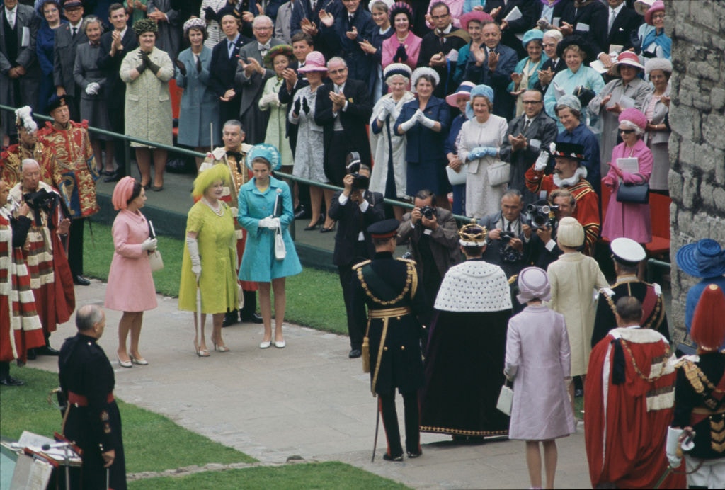 【《王冠》（The Crown）｜安妮公主】剧中出现过安妮公主（Princess Anne）的蓝色礼服，与她本人所穿著过的非常相似。（Getty）