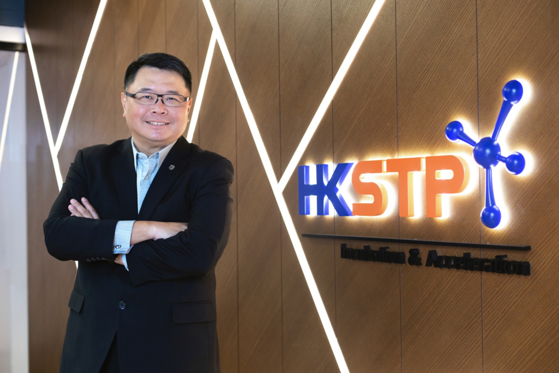 香港科技園主席查毅超。(資料圖片 / 黃舒慧攝) 香港科技園主席查毅超。(資料圖片 / 黃舒慧攝)