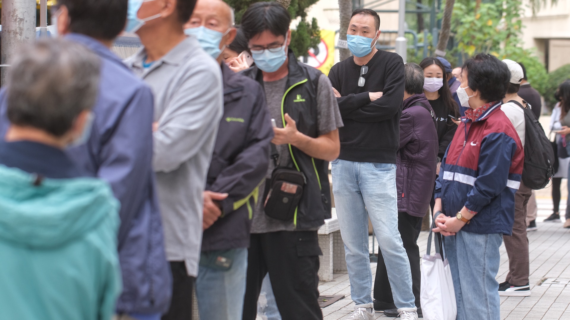 強制檢測|張竹君指倘若同大廈有4宗不相識確診 或須發檢測令 強制檢測|張竹君指倘若同大廈有4宗不相識確診 或須發檢測令