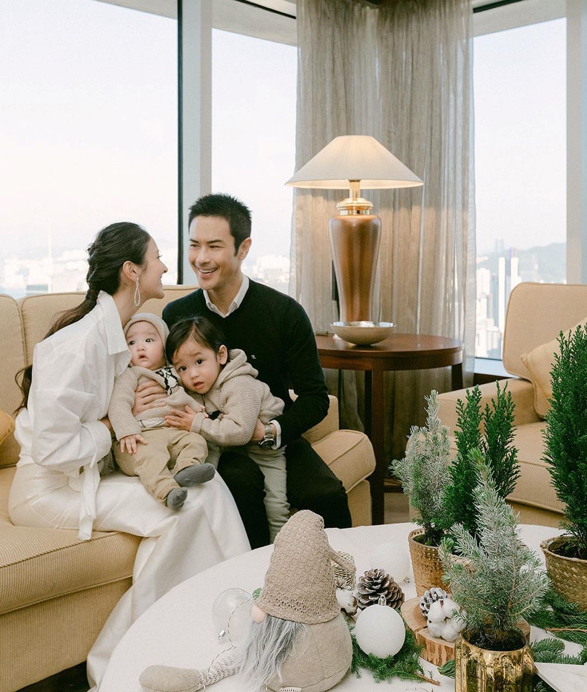 陳凱琳(Grace)是少婦聯盟中最早結婚的一個,由選香港小姐到入行拍劇也遇上不少被捧紅的機會。(ghlchan@IG) 陳凱琳(Grace)是少婦聯盟中最早結婚的一個,由選香港小姐到入行拍劇也遇上不少被捧紅的機會。(ghlchan@IG)