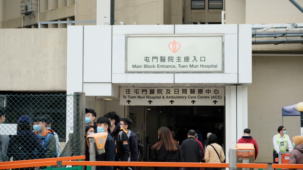 新冠肺炎｜屯門醫院2確診者不治　一人屬歌舞群組　港累計153死