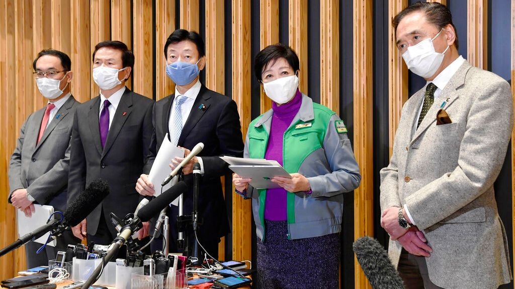 新冠肺炎|東京都確診再次破千 政府要求大學護理系派師生支援 新冠肺炎|東京都確診再次破千 政府要求大學護理系派師生支援